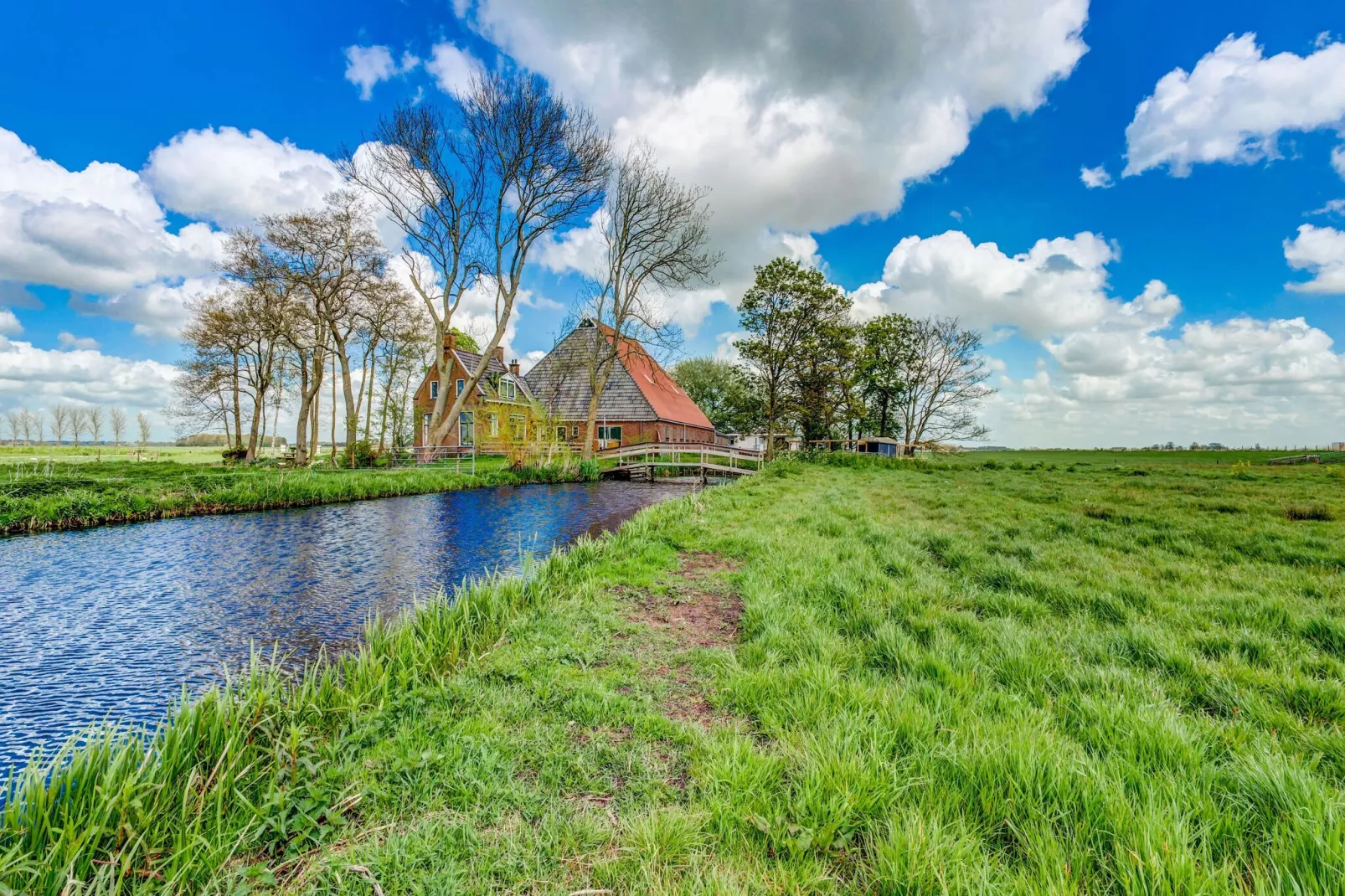 Gezellige Boerderij met chalet in Friesland-Gebiete Sommer 1 km