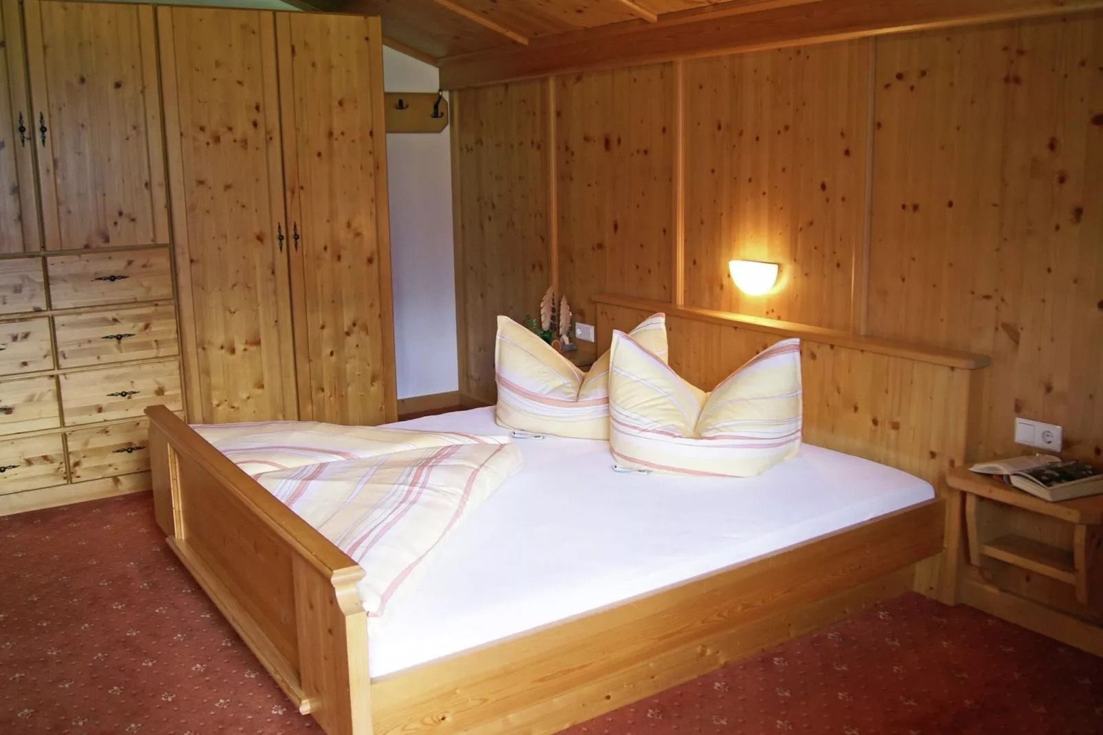 Ferienappartment Schragl-Bedroom