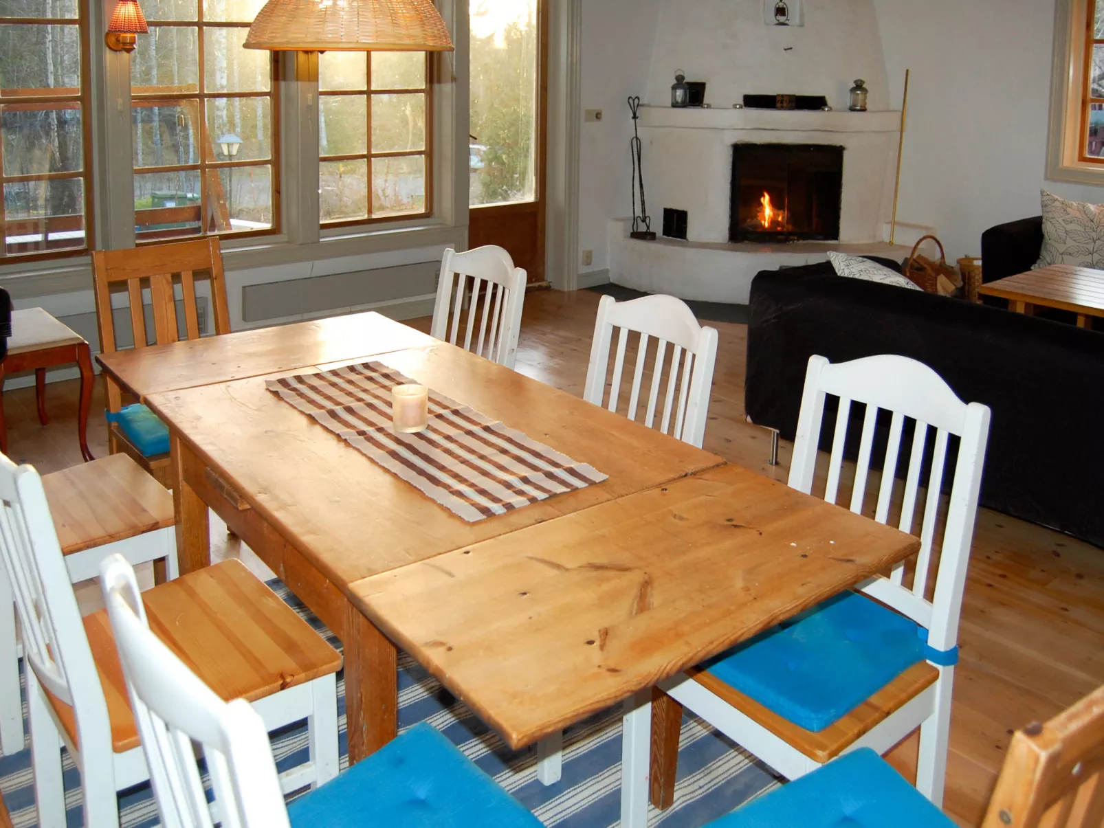 Harge Sörgård-Inside