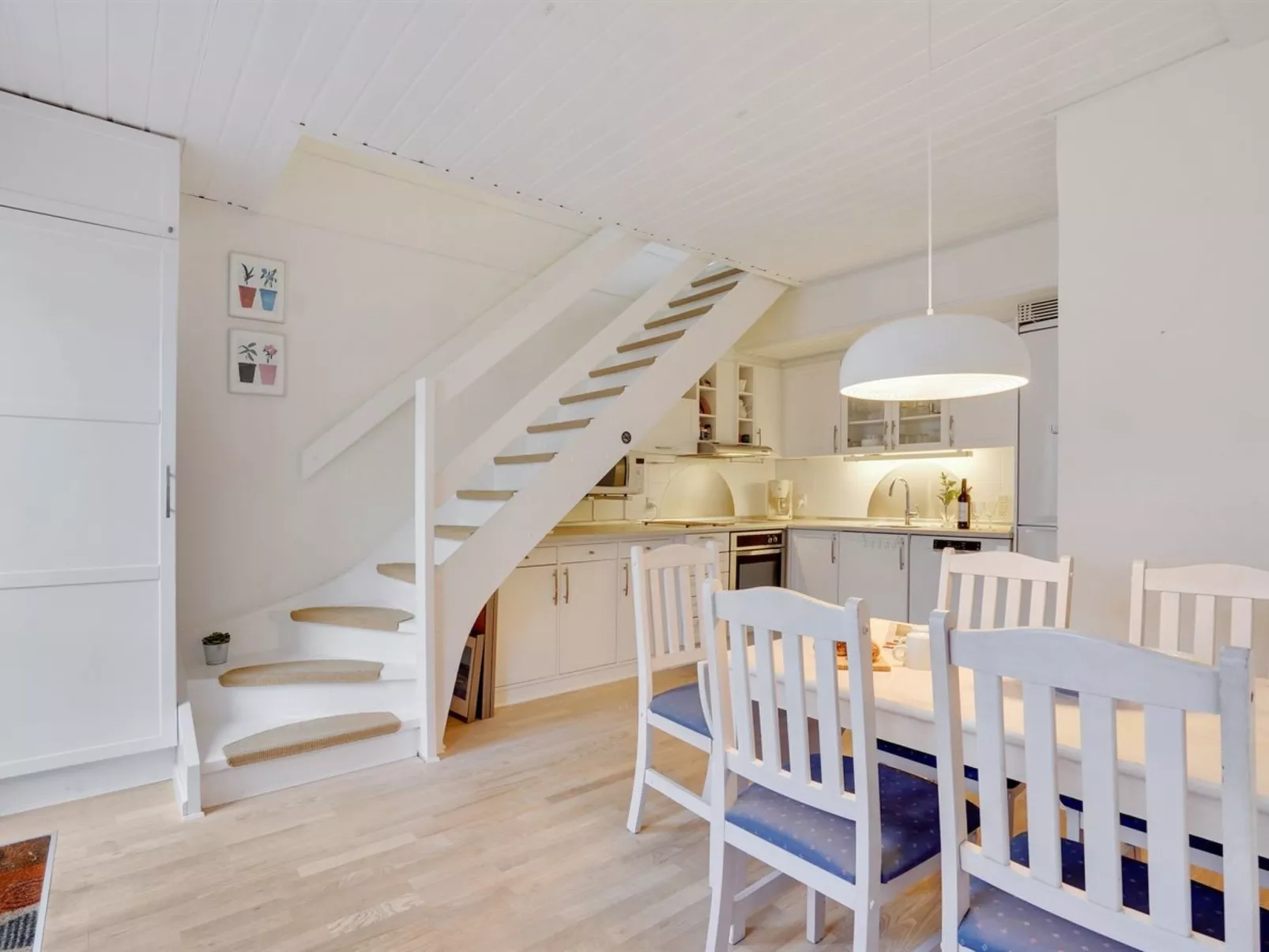 "Meglena" - 50m from the sea-Inside