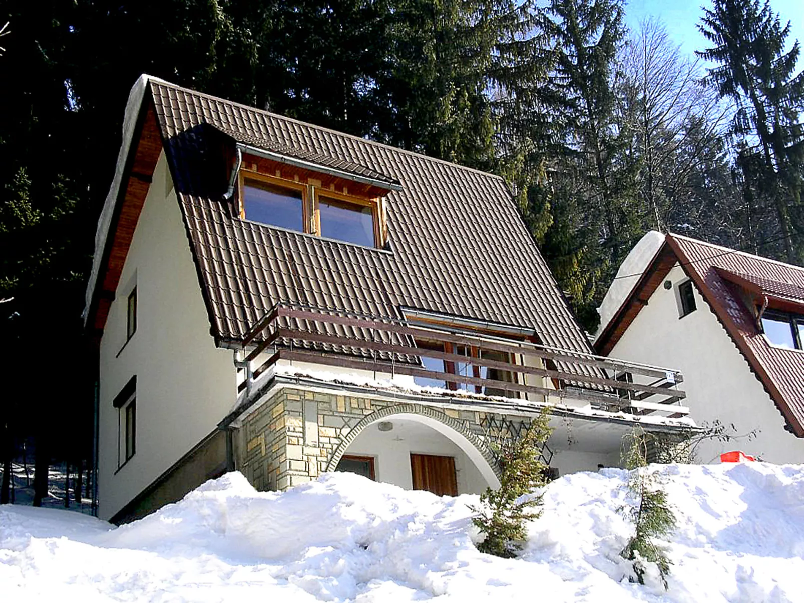 Partecznik-Outside