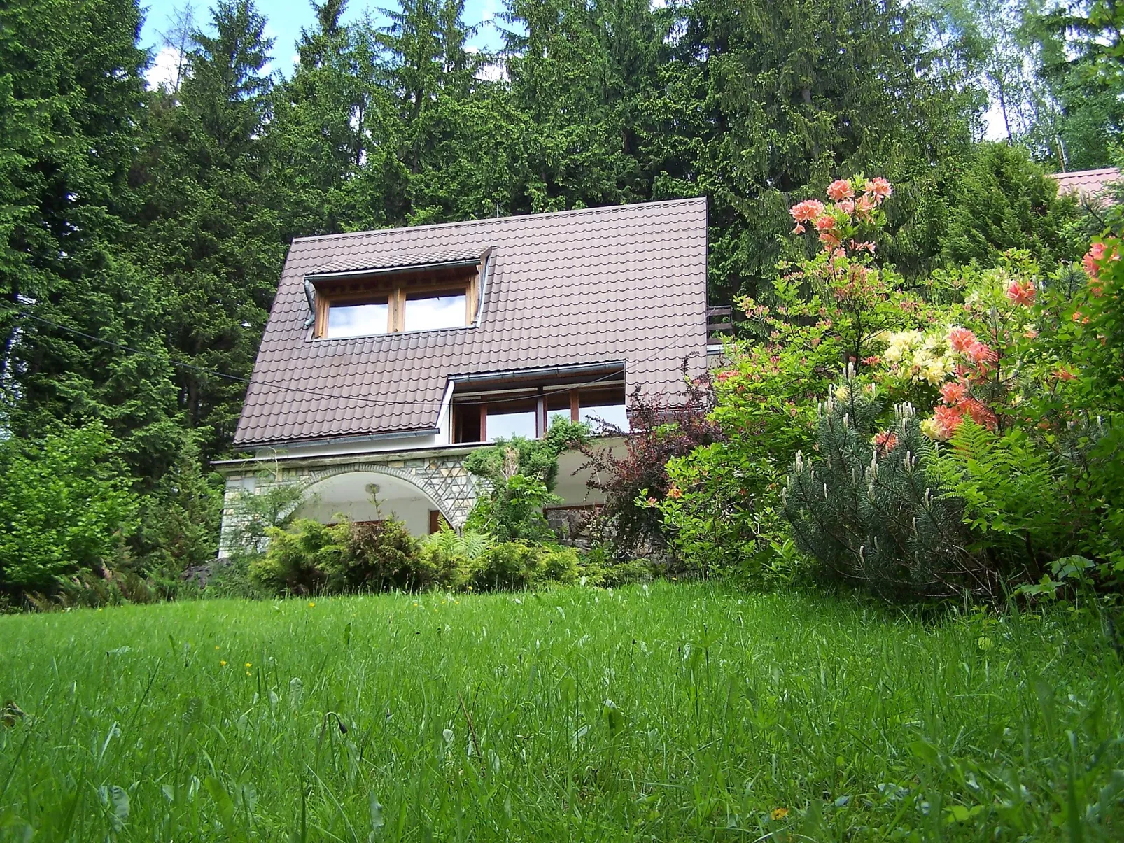 Partecznik-Outside