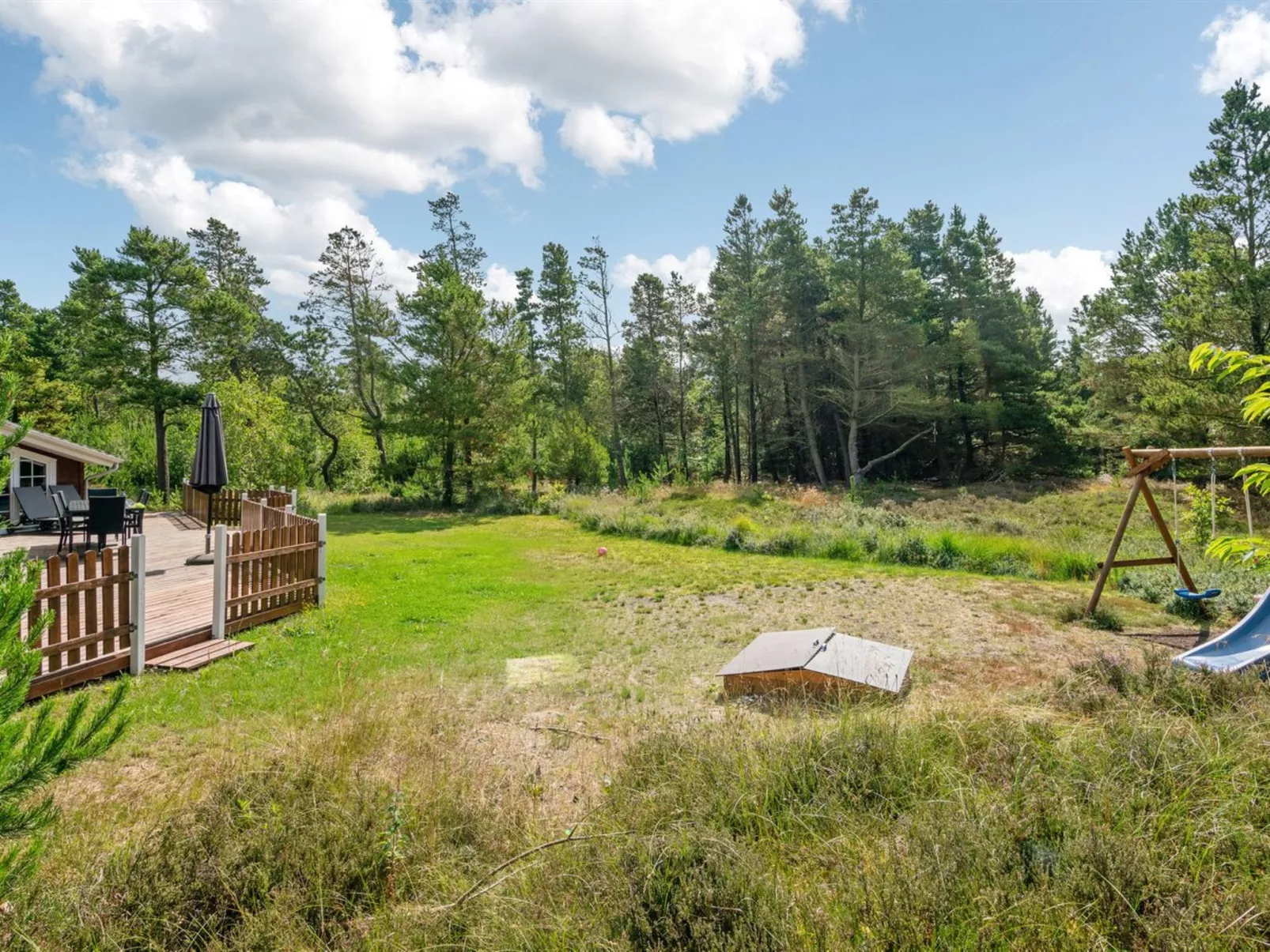 "Orpah" - 2.5km from the sea-Outside