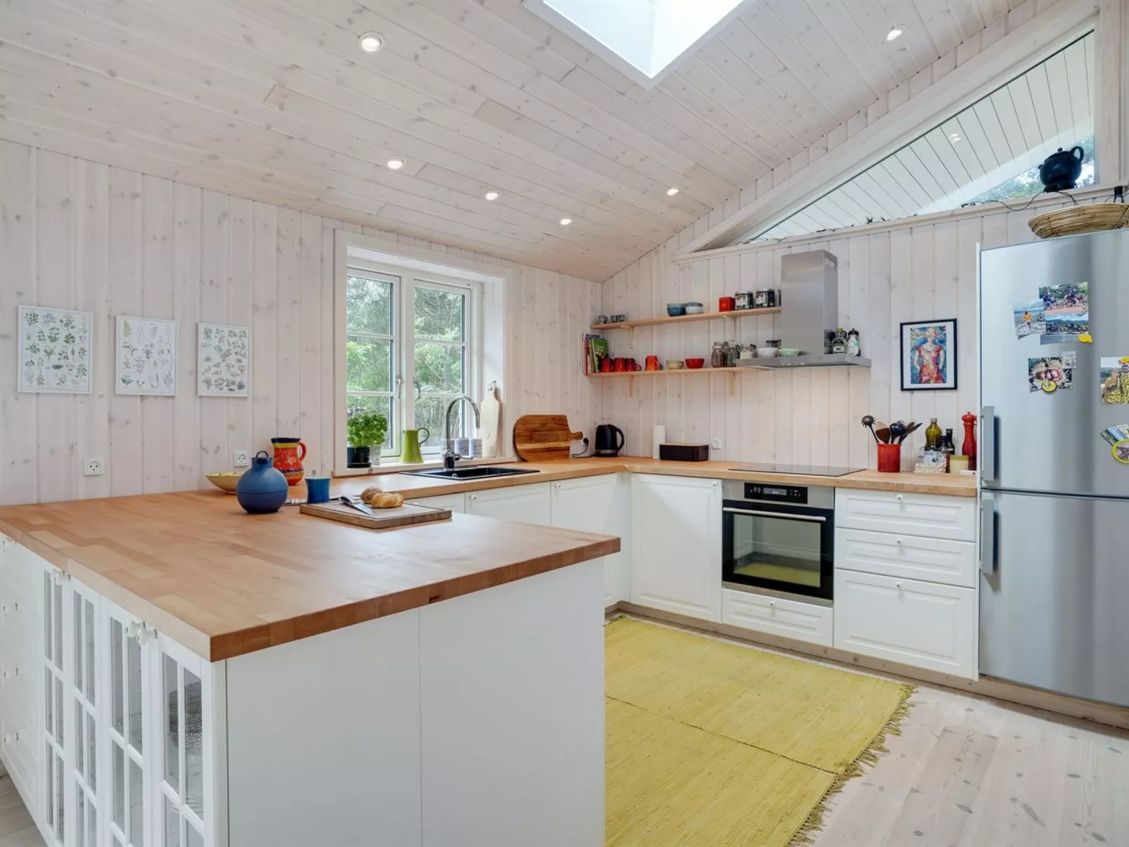 "Grethe" - 750m from the sea-Dedans