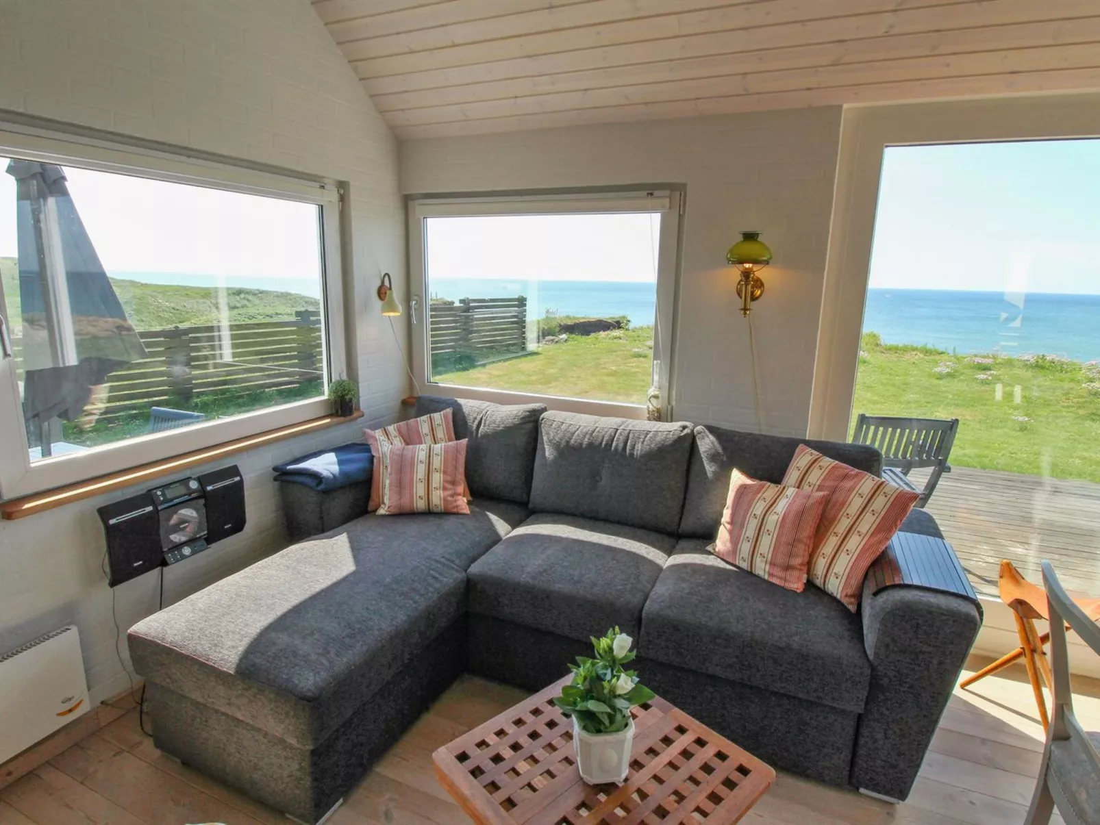 "Trifun" - 50m from the sea-Inside