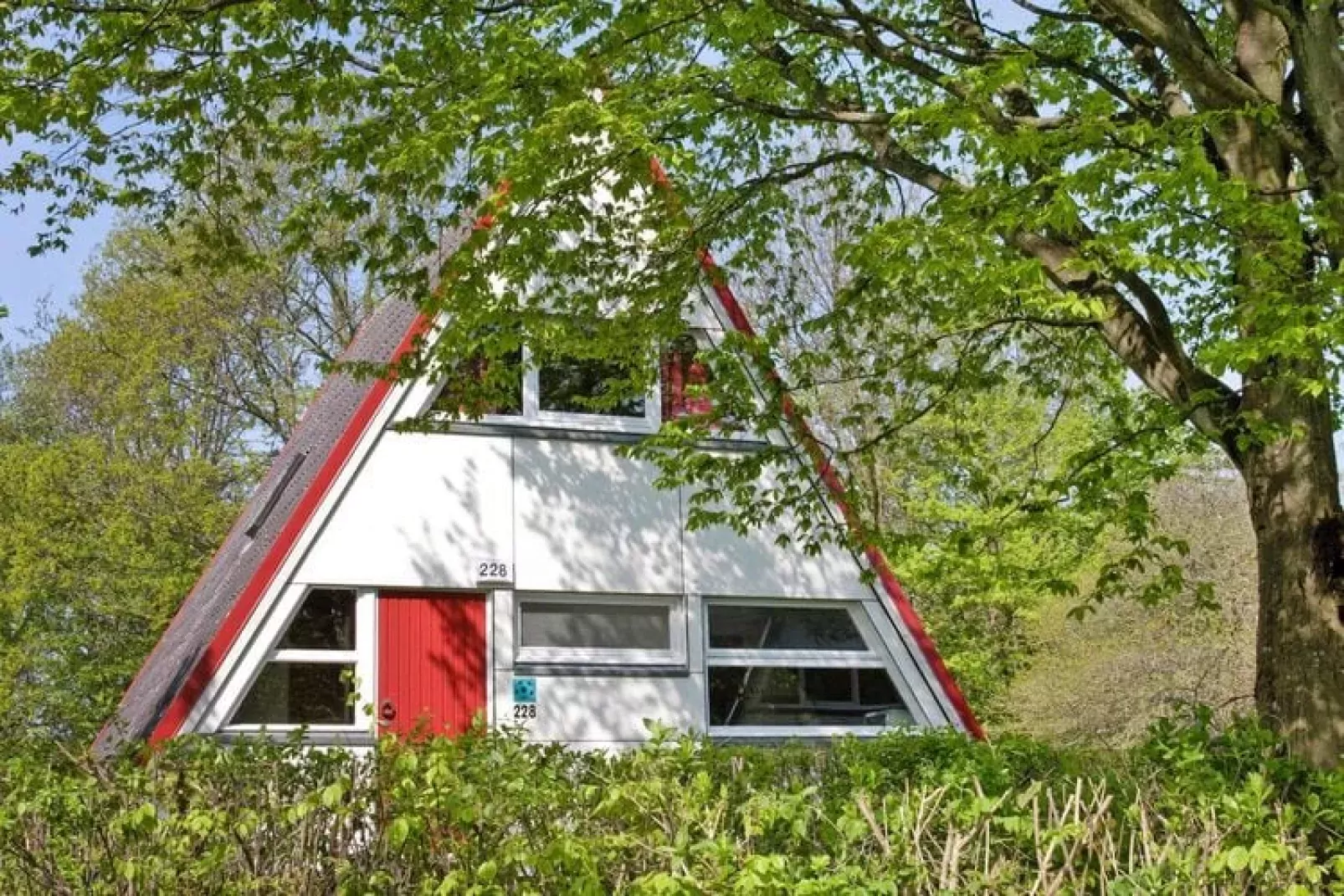 Nurdachhaus Sparpreis 65 qm-Exterior summer