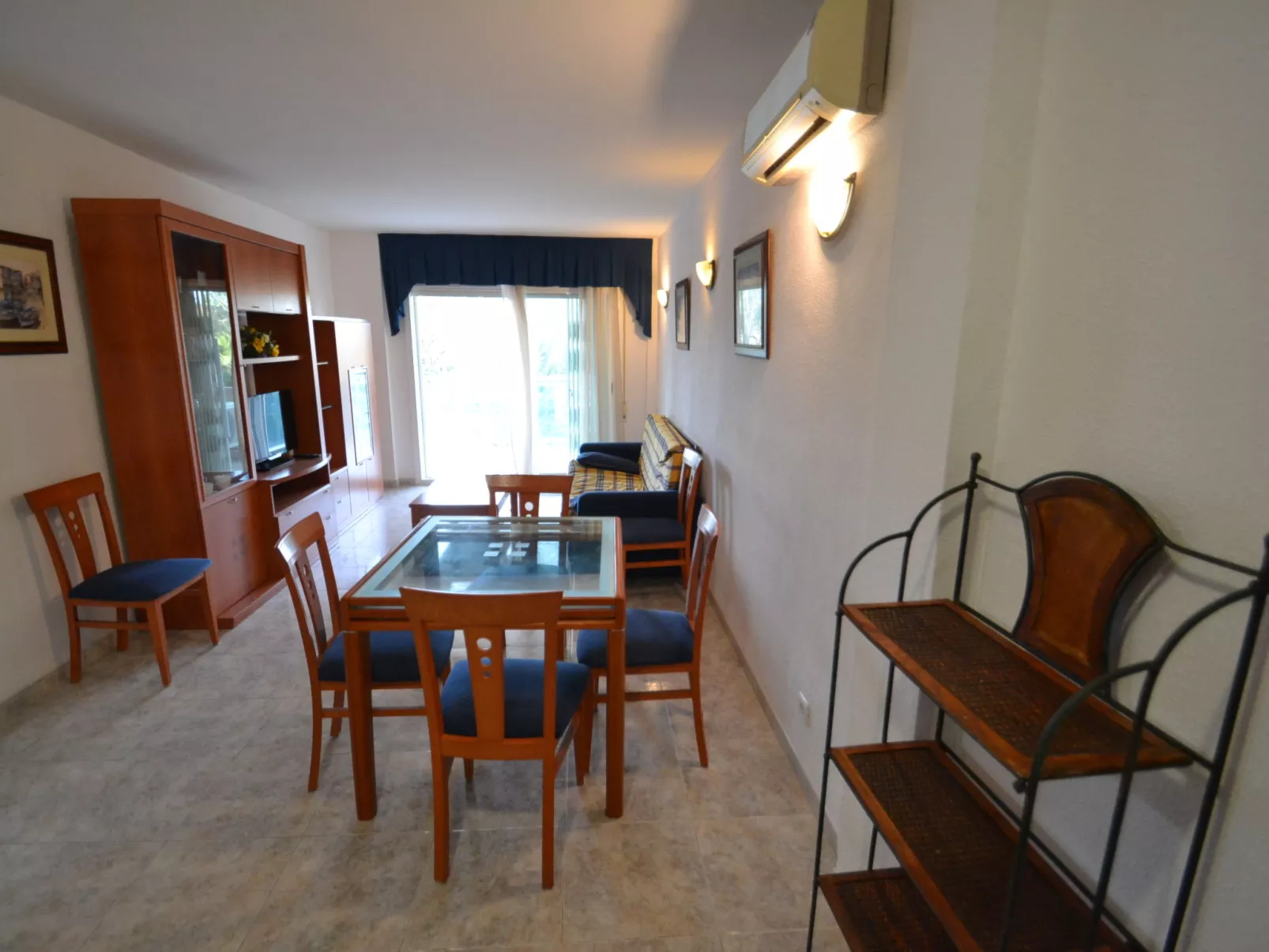 Village Park 2-Inside
