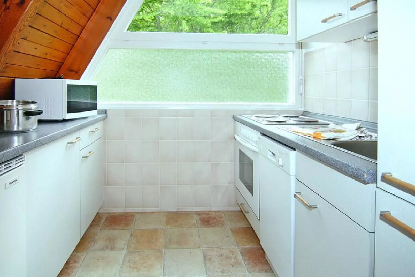 Nurdachhaus Sparpreis 65 qm-Kitchen