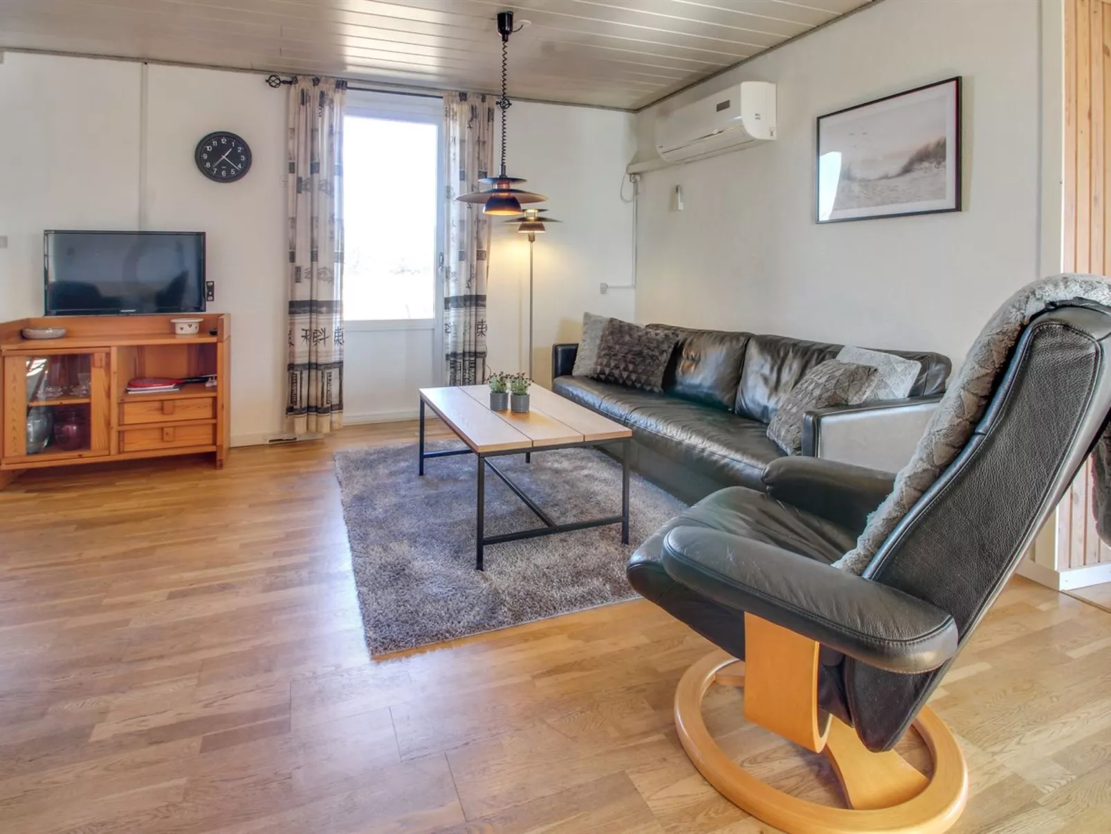 "Øvli" - 3.8km from the sea-Dedans