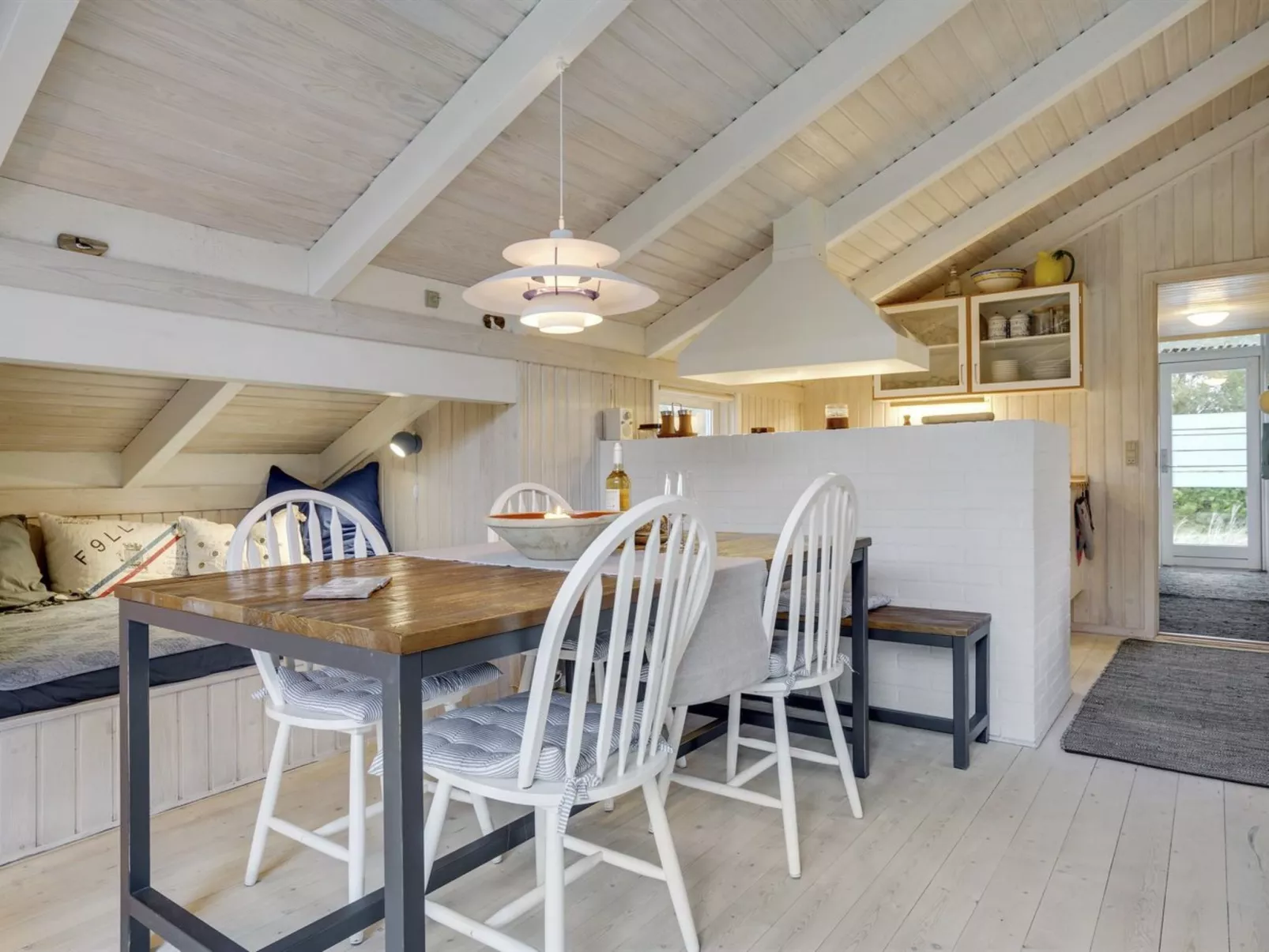 "Alexi" - 150m from the sea-Inside