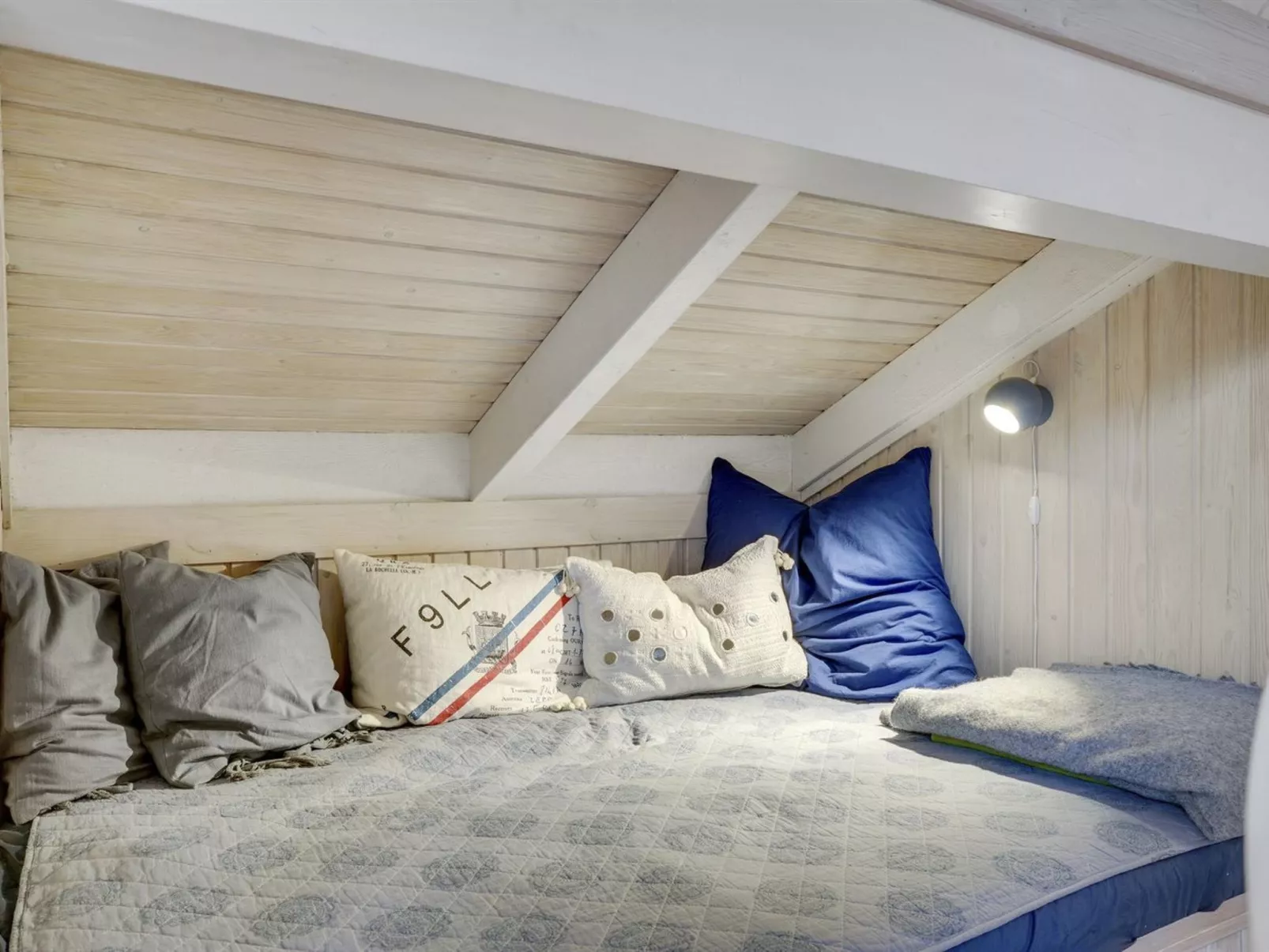 "Alexi" - 150m from the sea-Inside