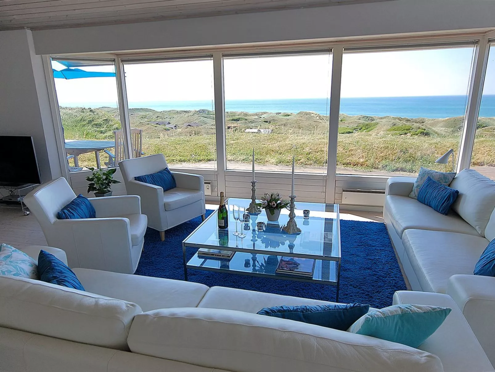 "Alyssa" - 300m from the sea-Inside