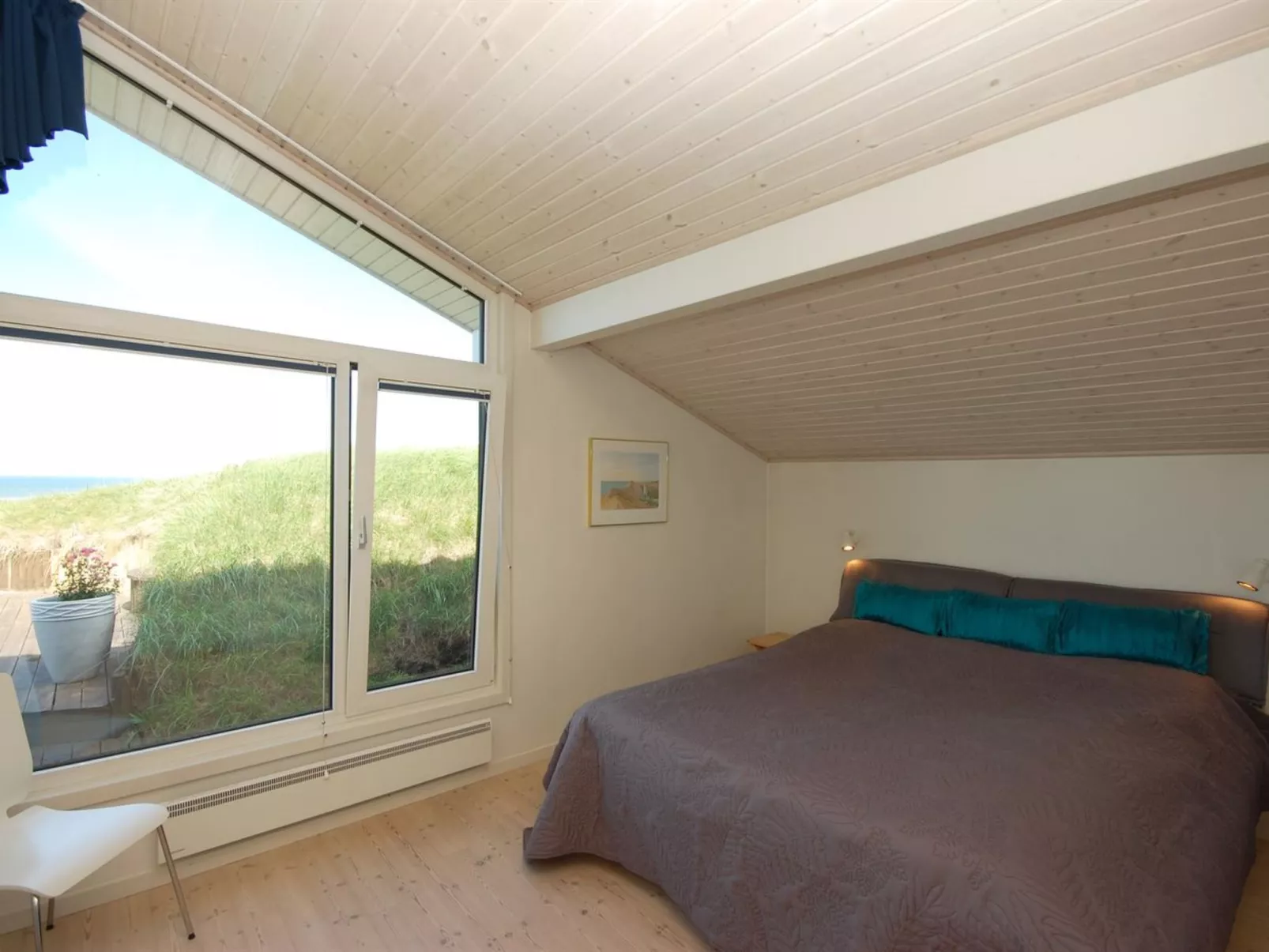 "Alyssa" - 300m from the sea-Inside