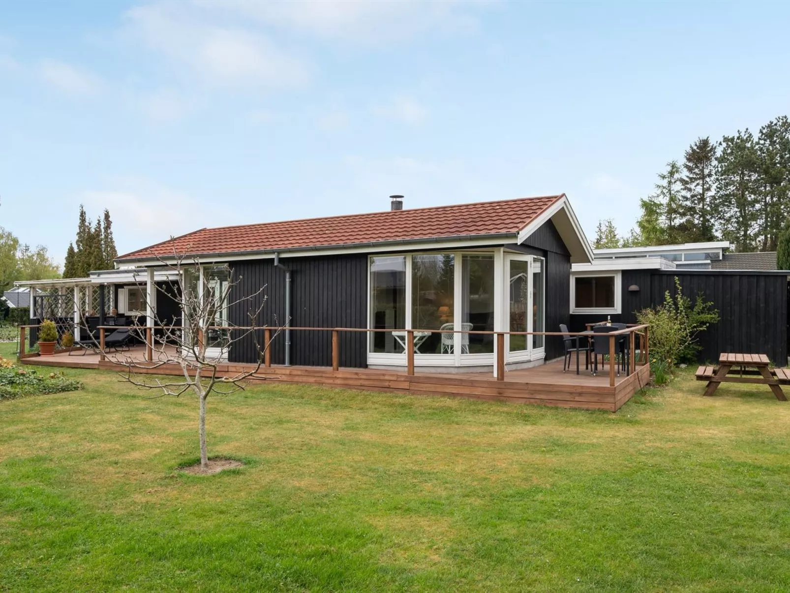 "Lirita" - 700m from the sea-Outside