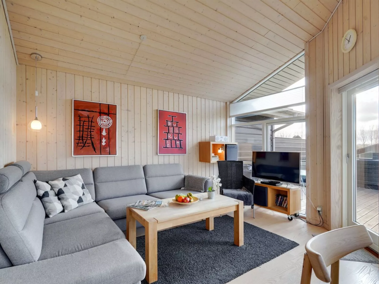 "Sointu" - 250m from the sea-Inside