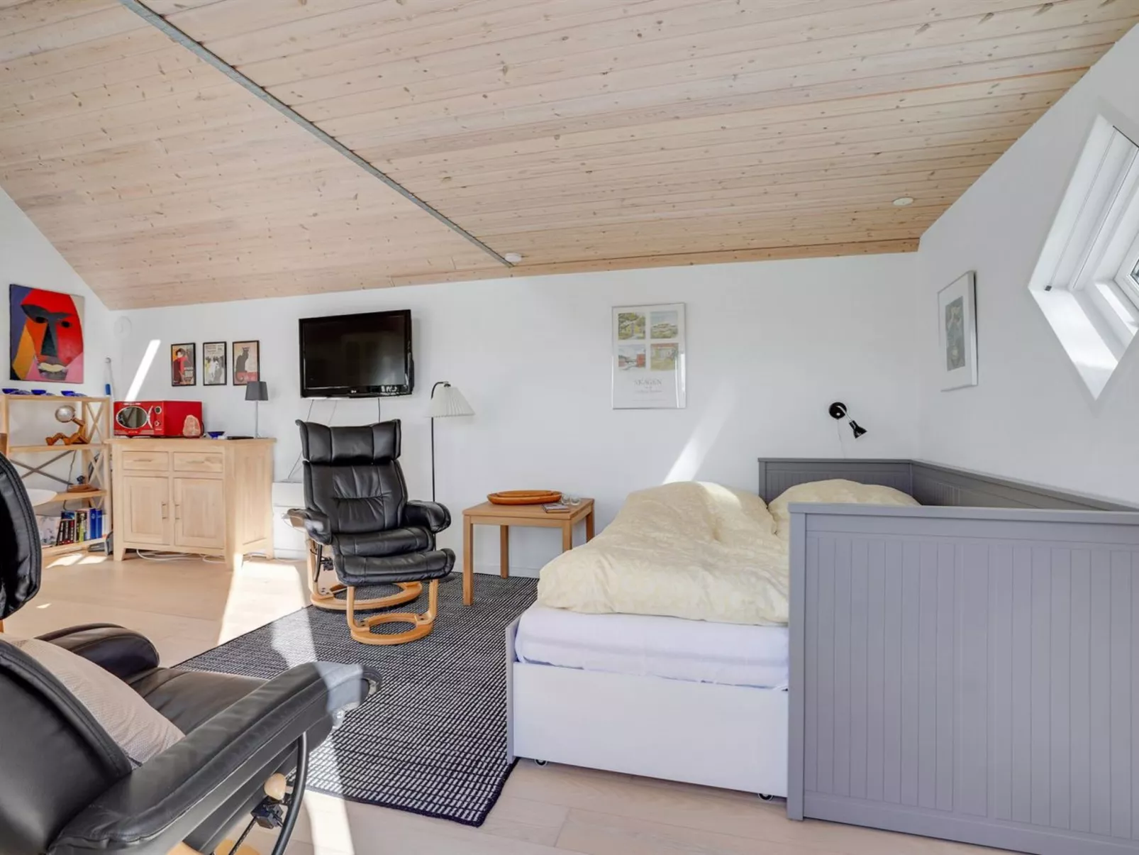 "Ilsabeth" - 700m from the sea-Inside