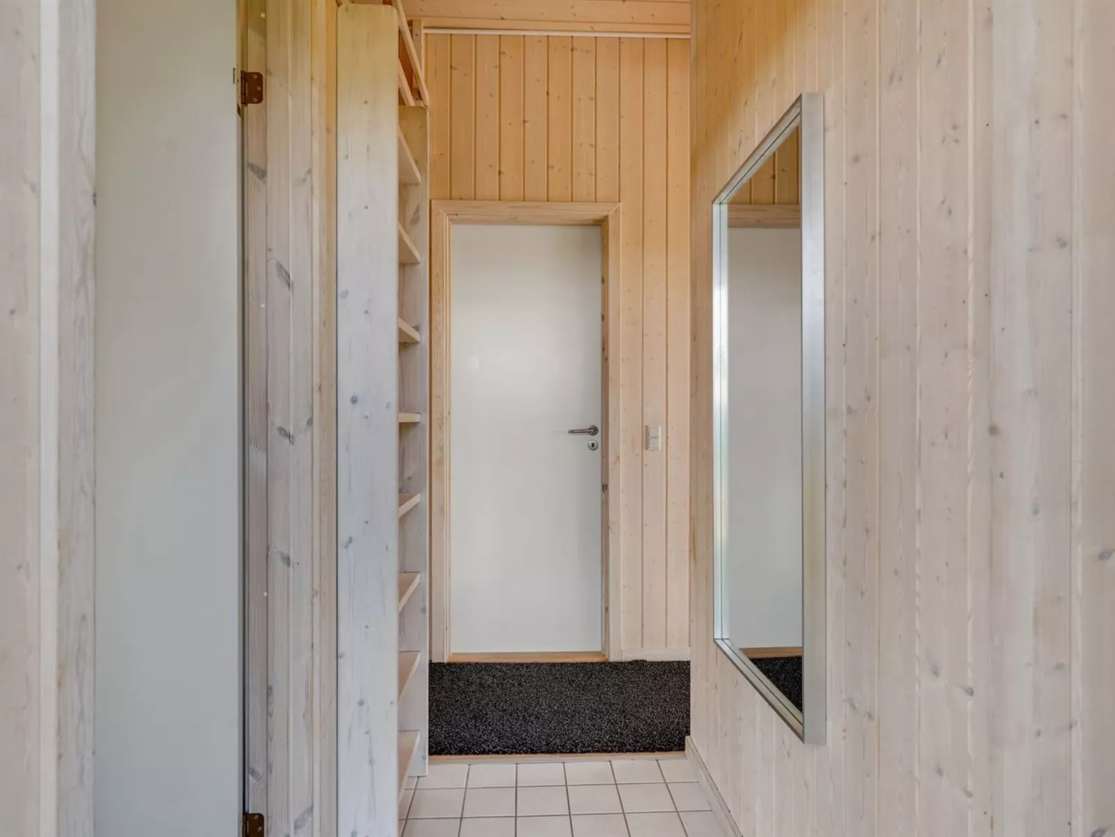 "Sointu" - 250m from the sea-Inside