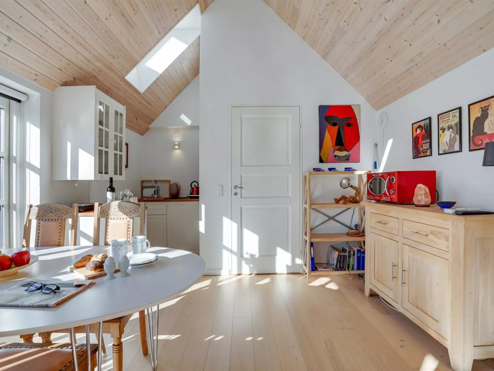 "Ilsabeth" - 700m from the sea-Inside