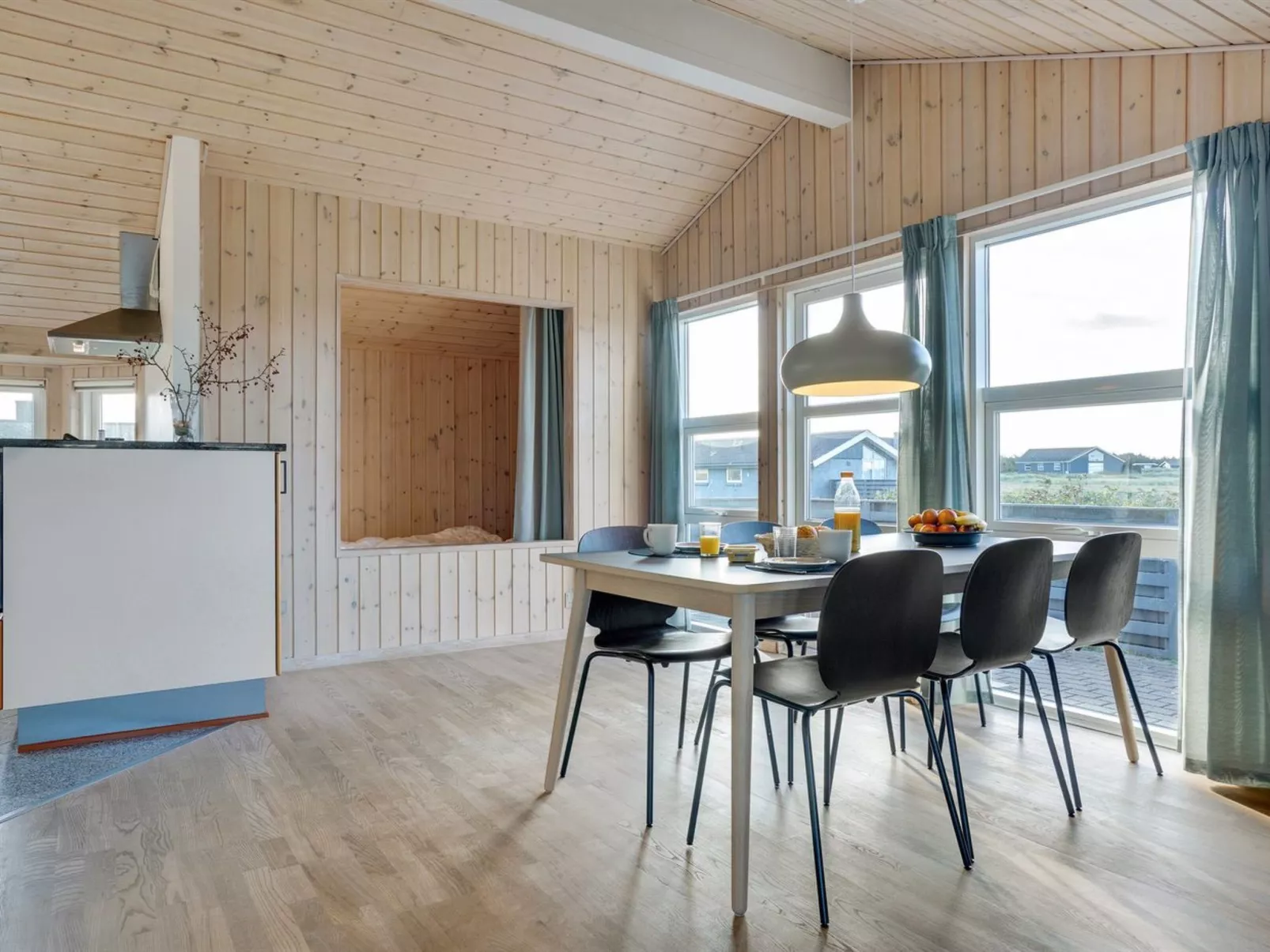 "Marissa" - 200m from the sea-Inside