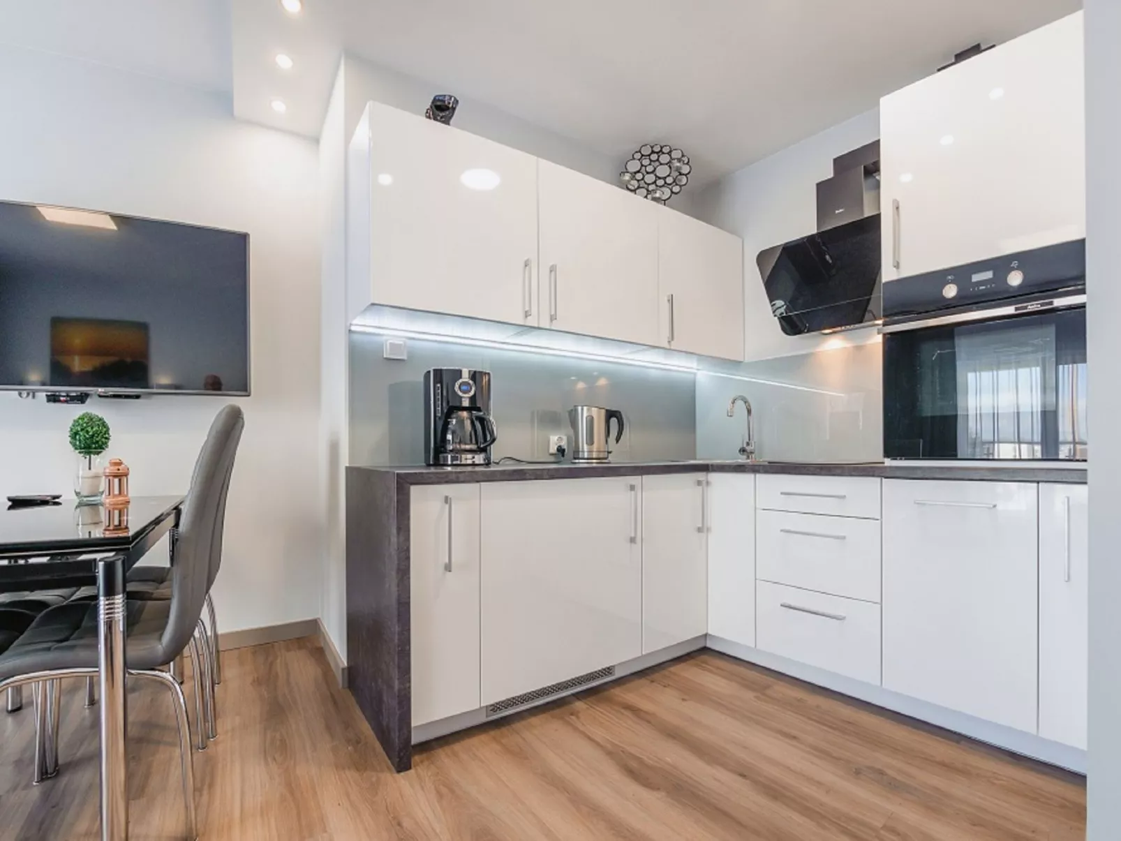 Pięć Mórz-Drinnen