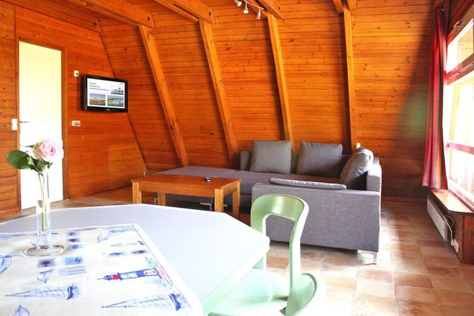 Nurdachhaus Normalpreis 65 qm-Living room