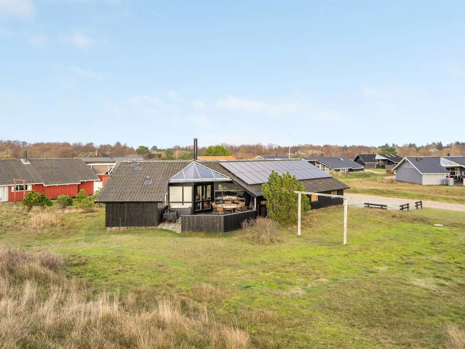 "Emund" - 900m from the sea-Outside