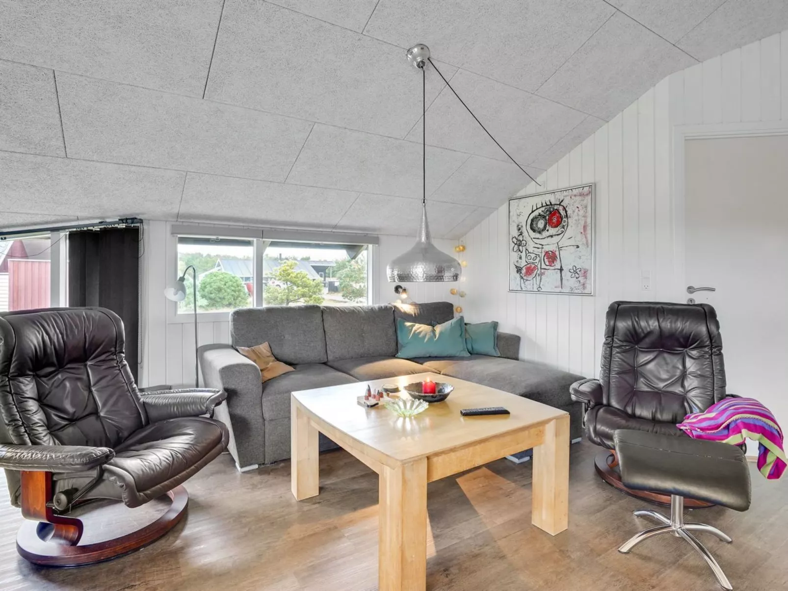 "Emund" - 900m from the sea-Inside