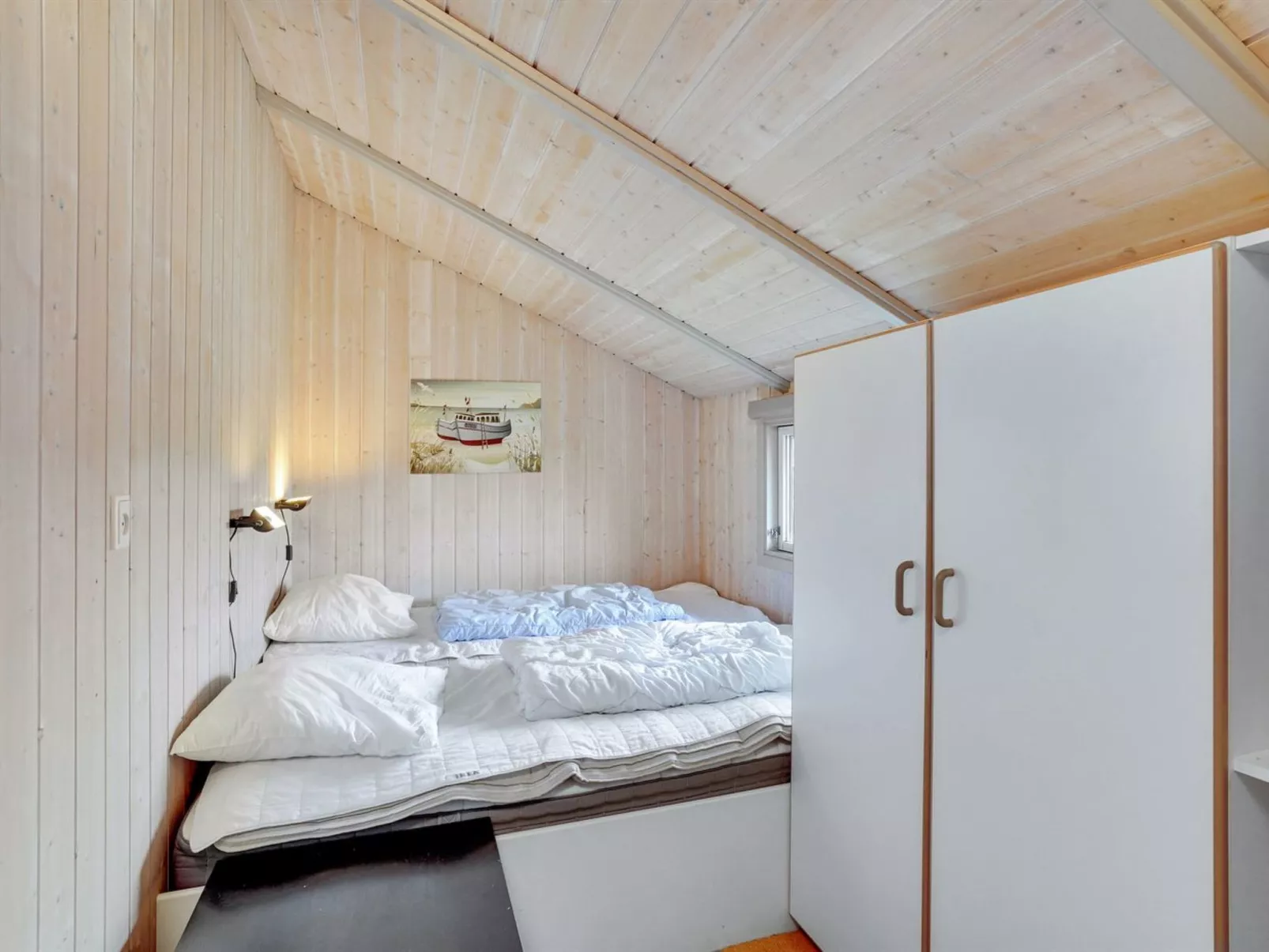 "Emund" - 900m from the sea-Inside