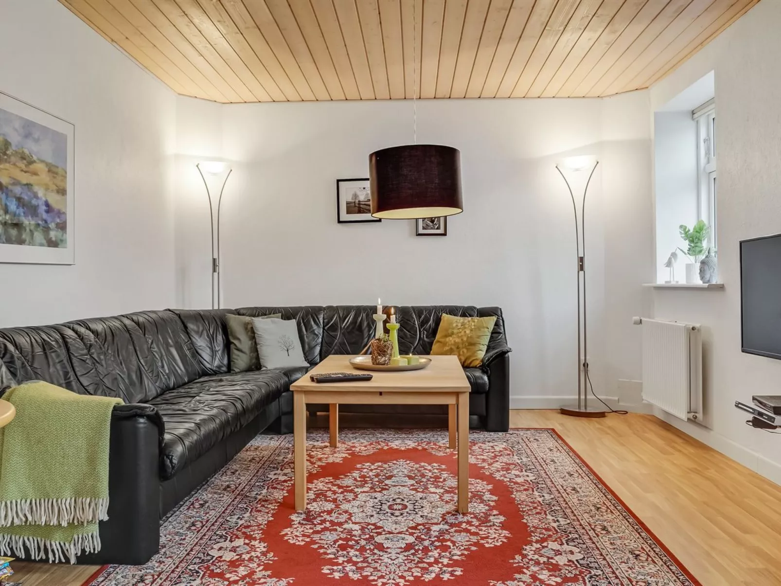 "Edine" - 4.5km from the sea-Inside