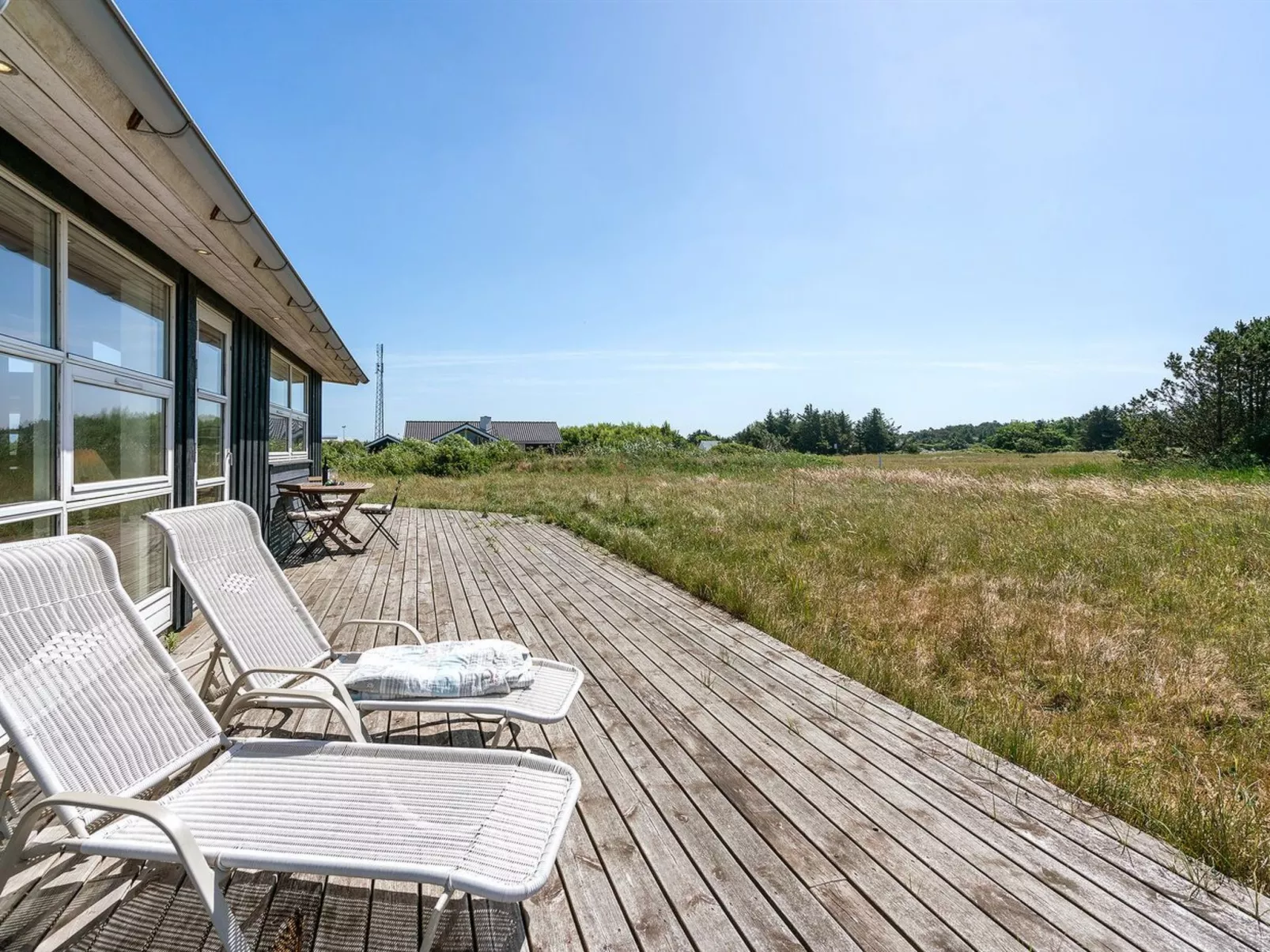 "Sirkka" - 902m from the sea-Drinnen
