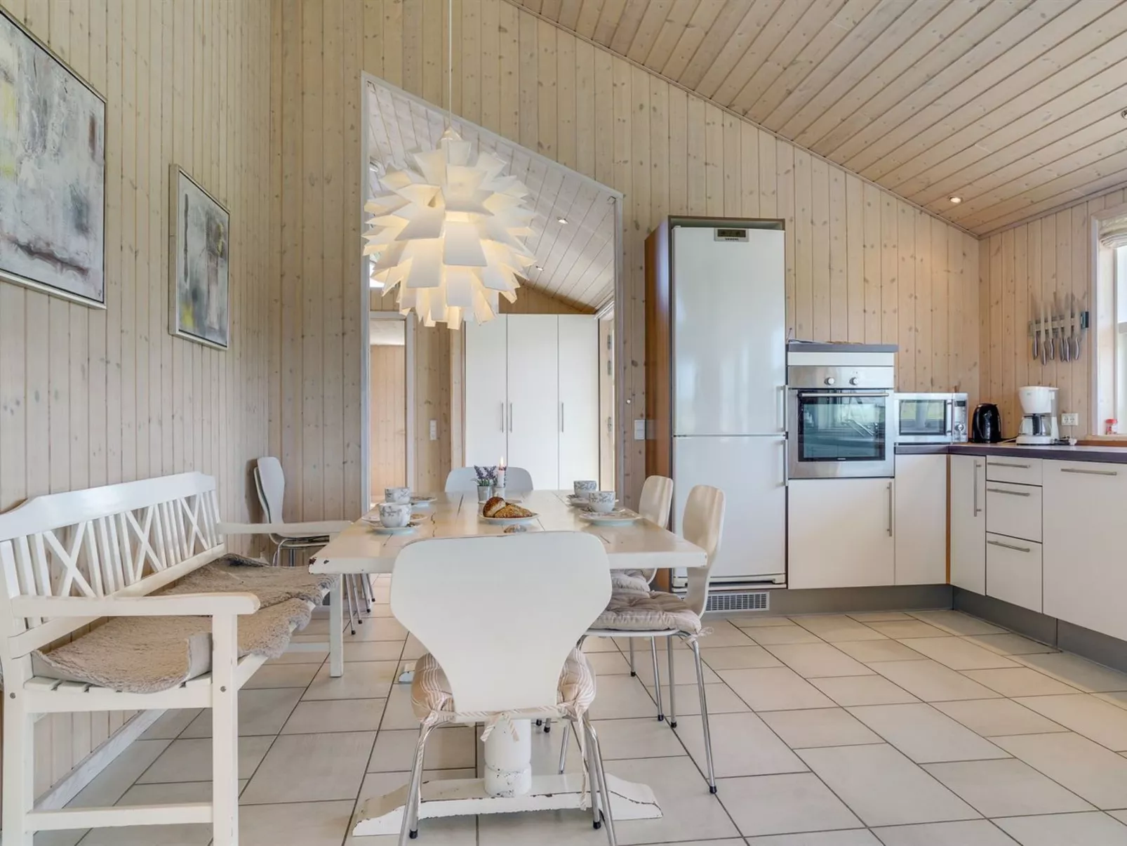 "Sirkka" - 902m from the sea-Drinnen