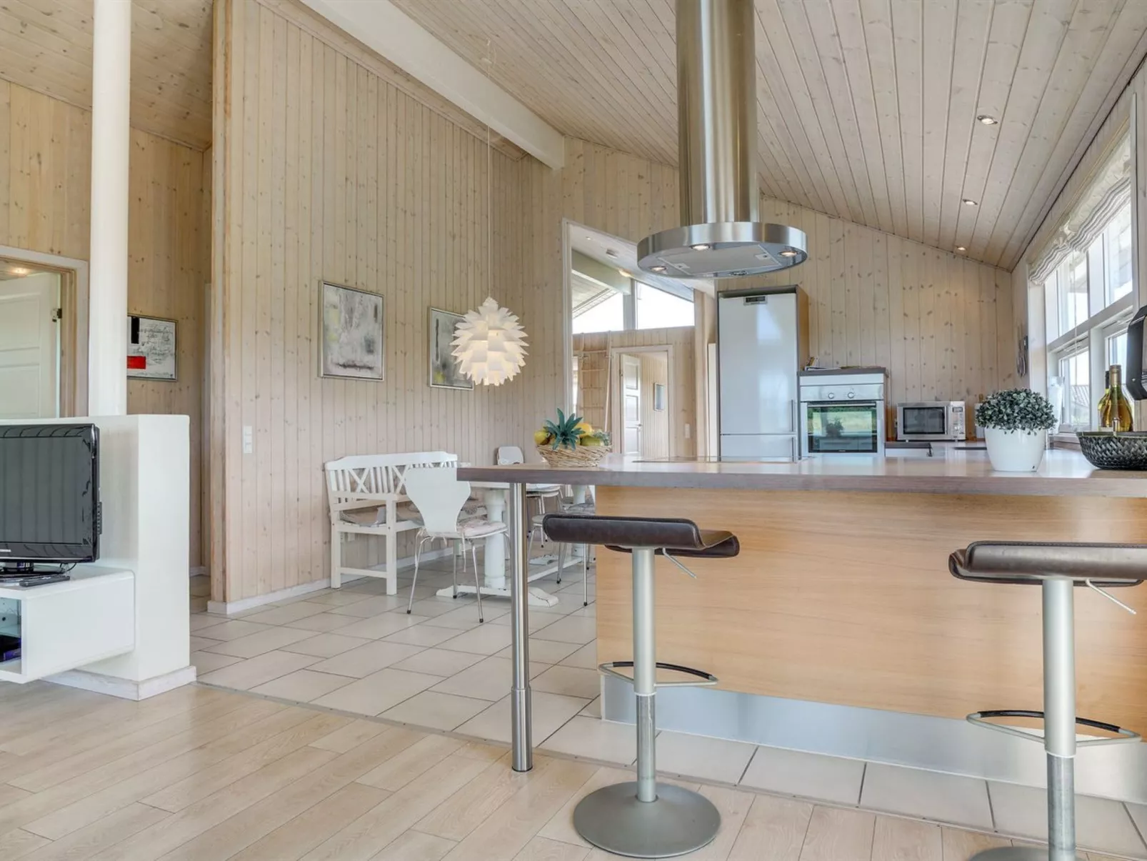 "Sirkka" - 902m from the sea-Drinnen