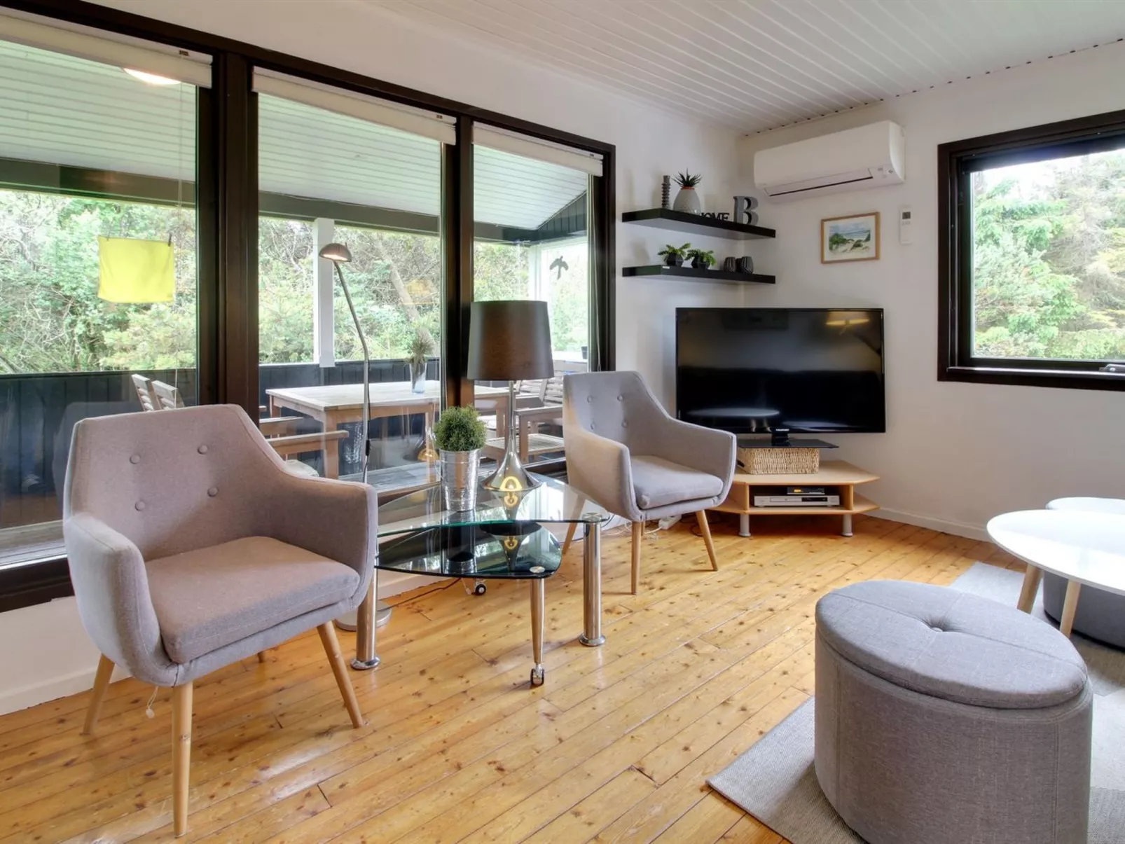 "Hannu" - 900m from the sea-Inside