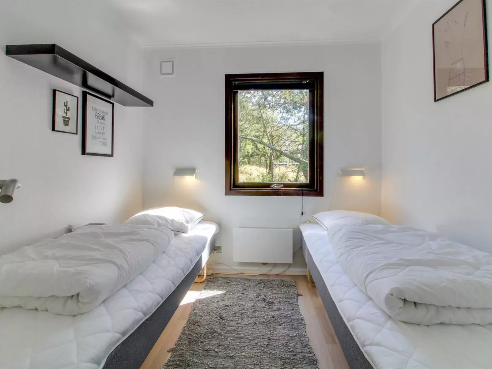 "Hannu" - 900m from the sea-Inside