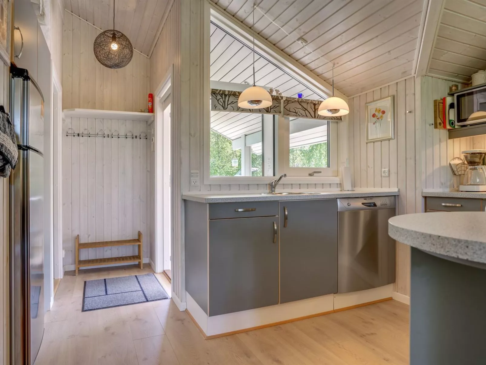"Esaline" - 400m from the sea-Drinnen
