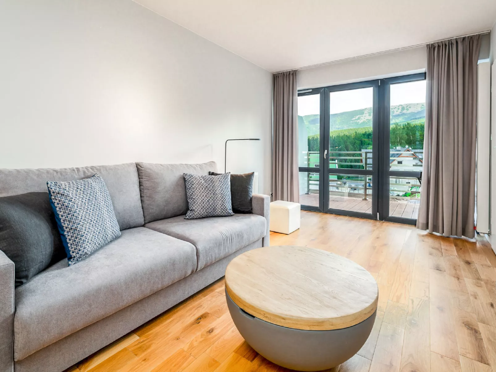 Triventi Mountain Residence-Inside