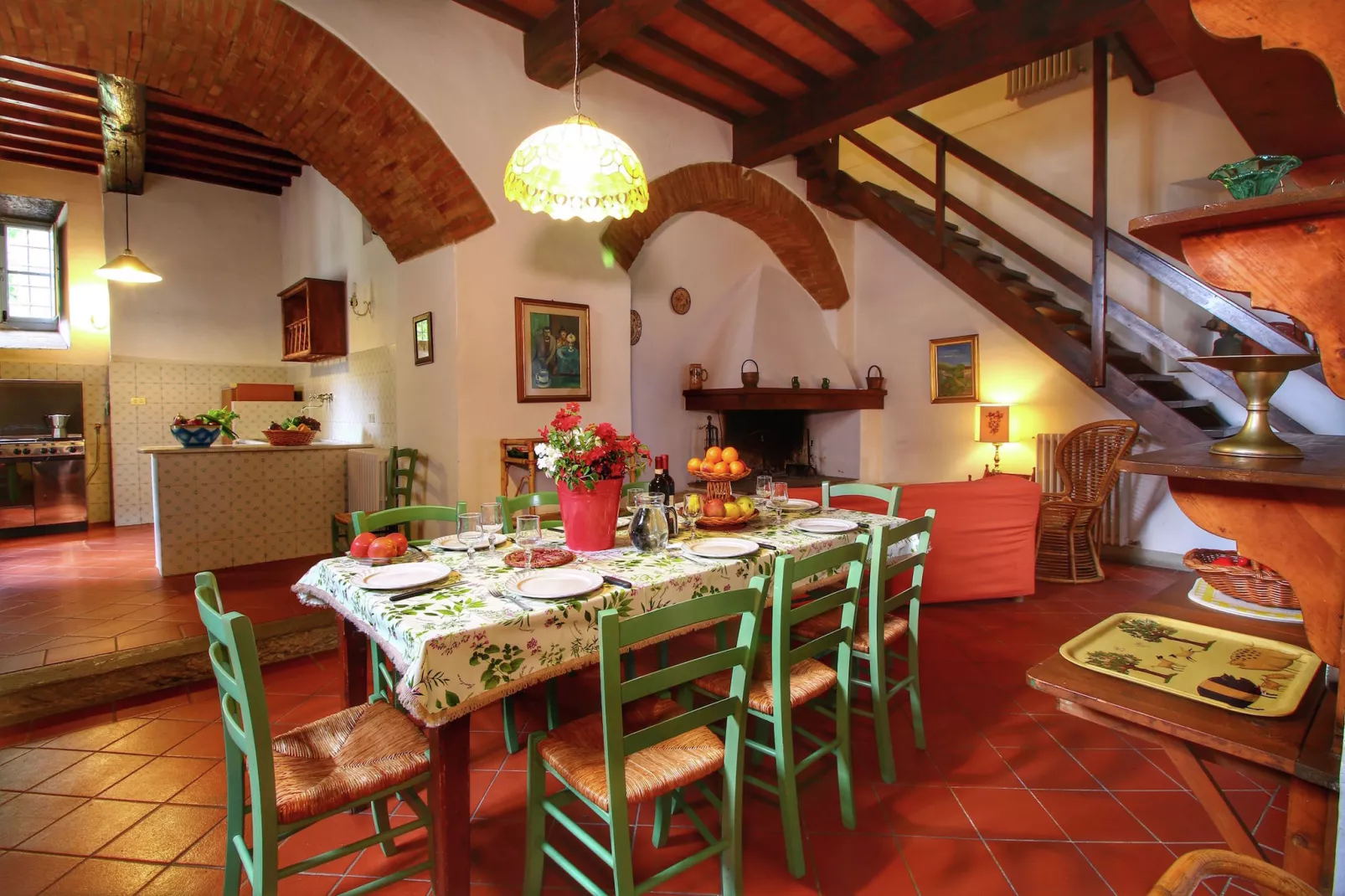 Casa Bruciata-Dining room