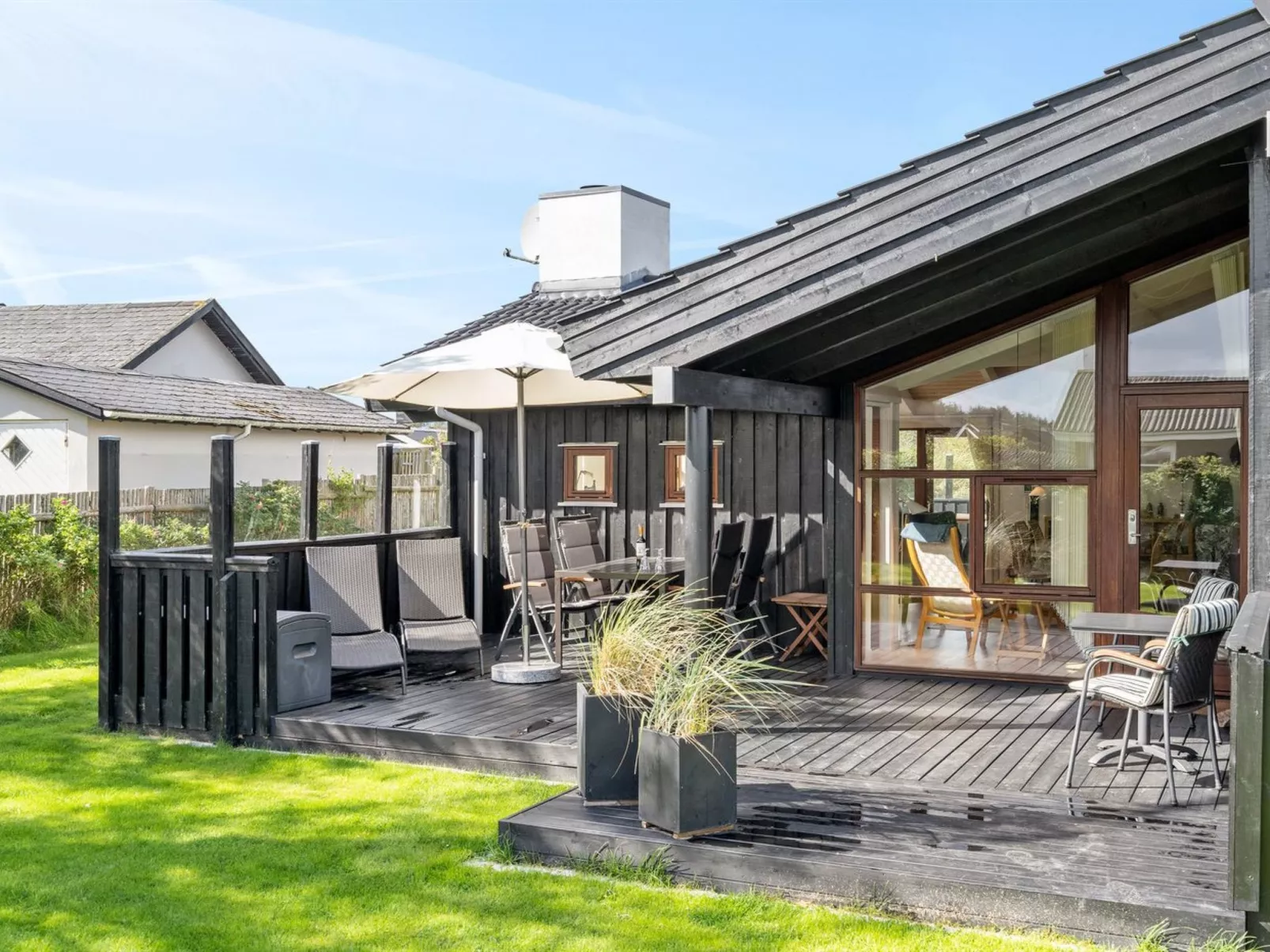 "Friderike" - 200m from the sea-Outside