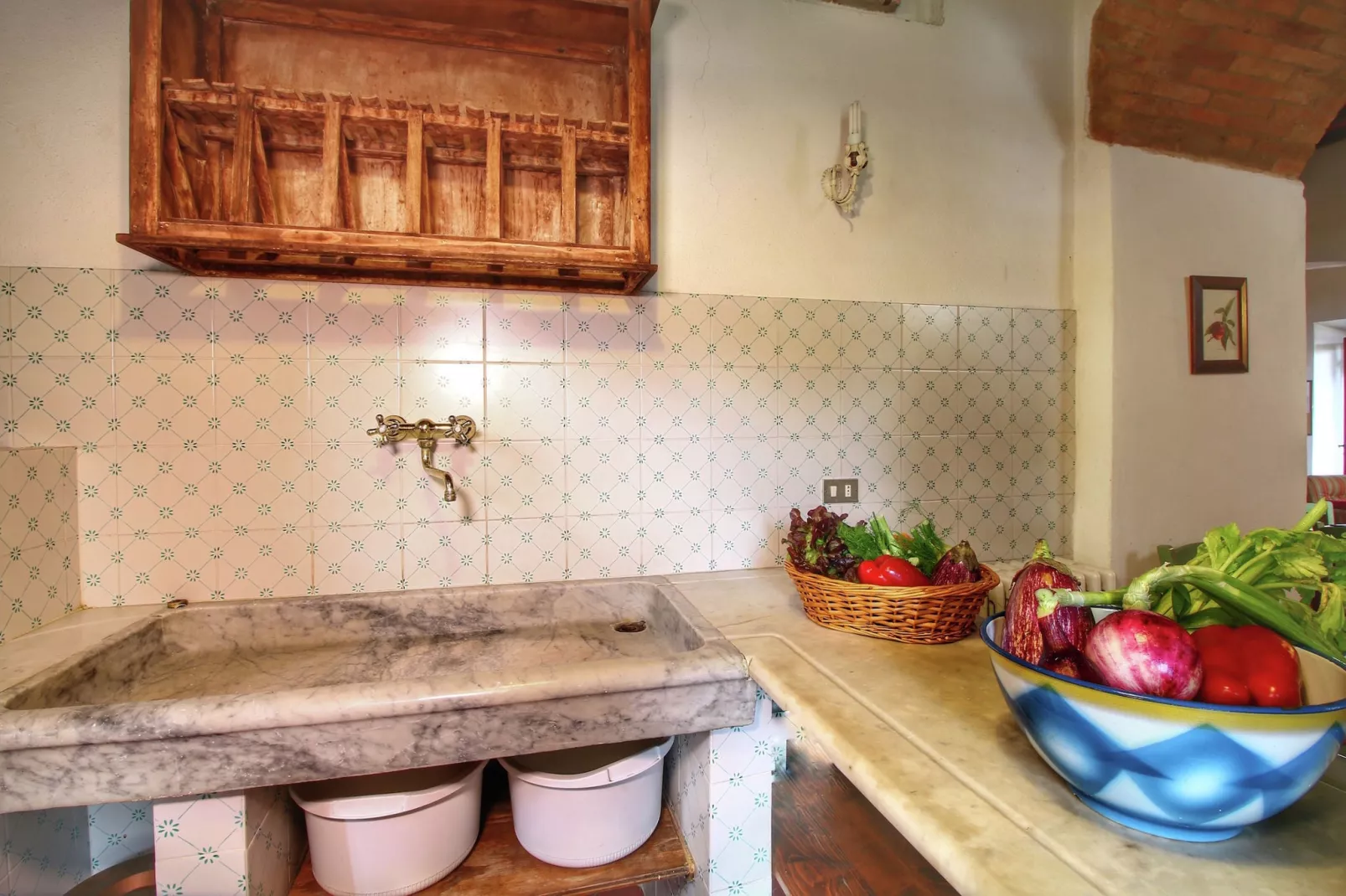 Casa Bruciata-Kitchen