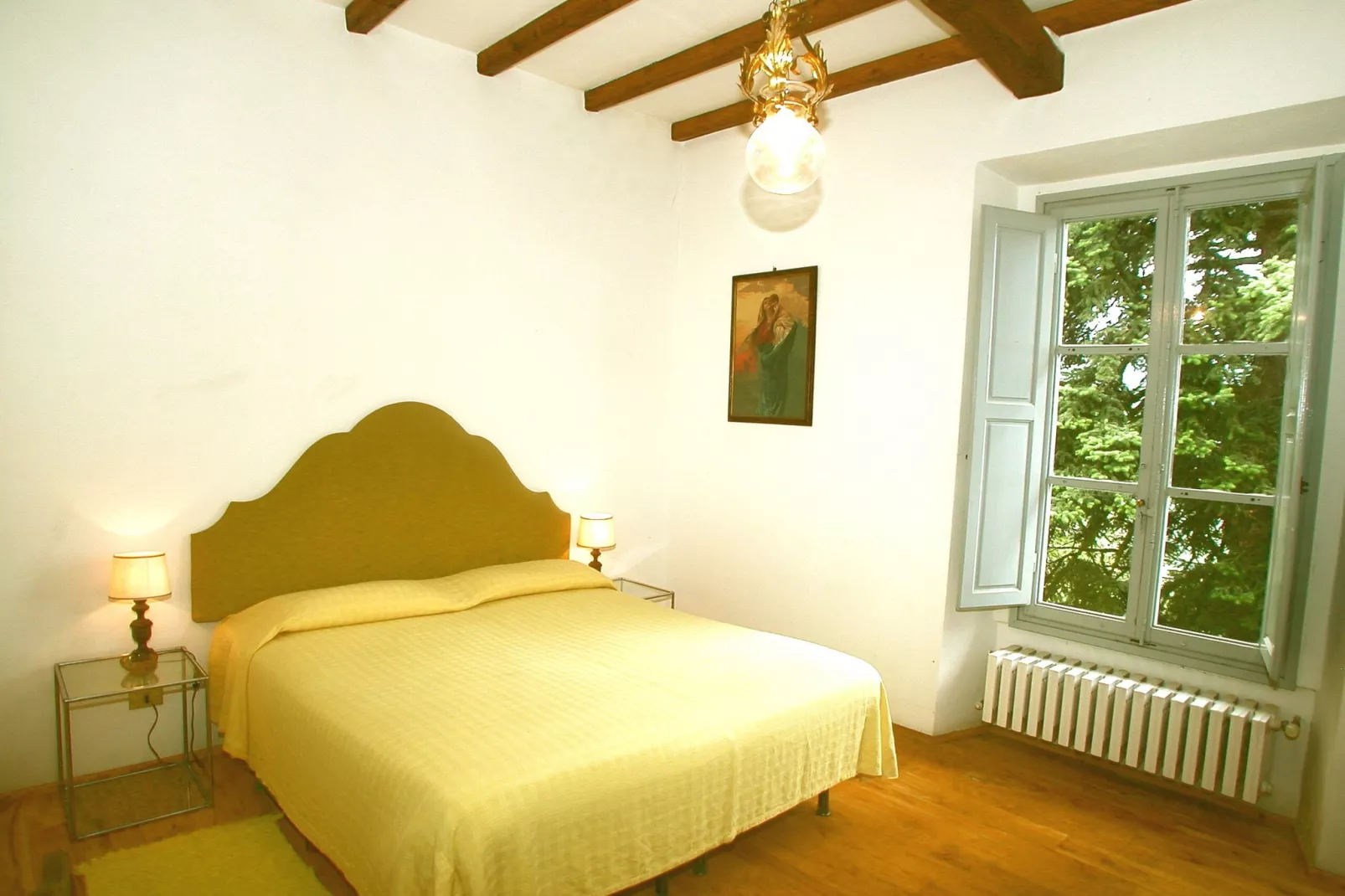 Casa Bruciata-Bedroom