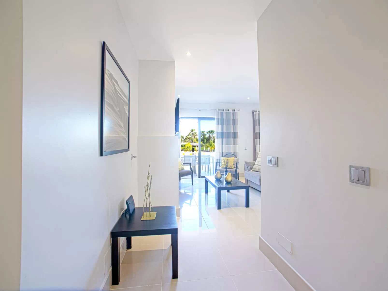 Pine Hills Esmeralda-Inside
