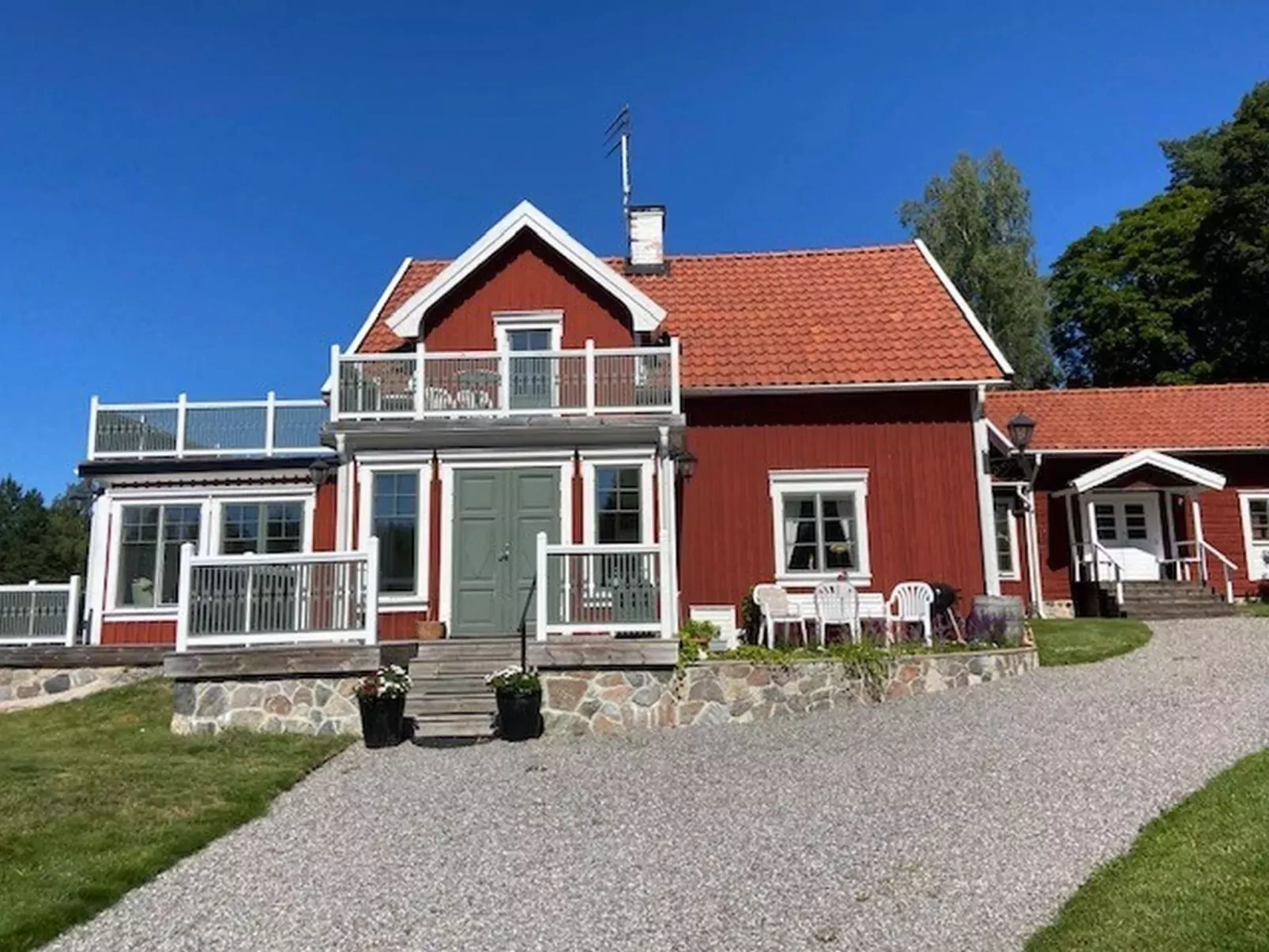 Skarpsätter Sportgård-Outside
