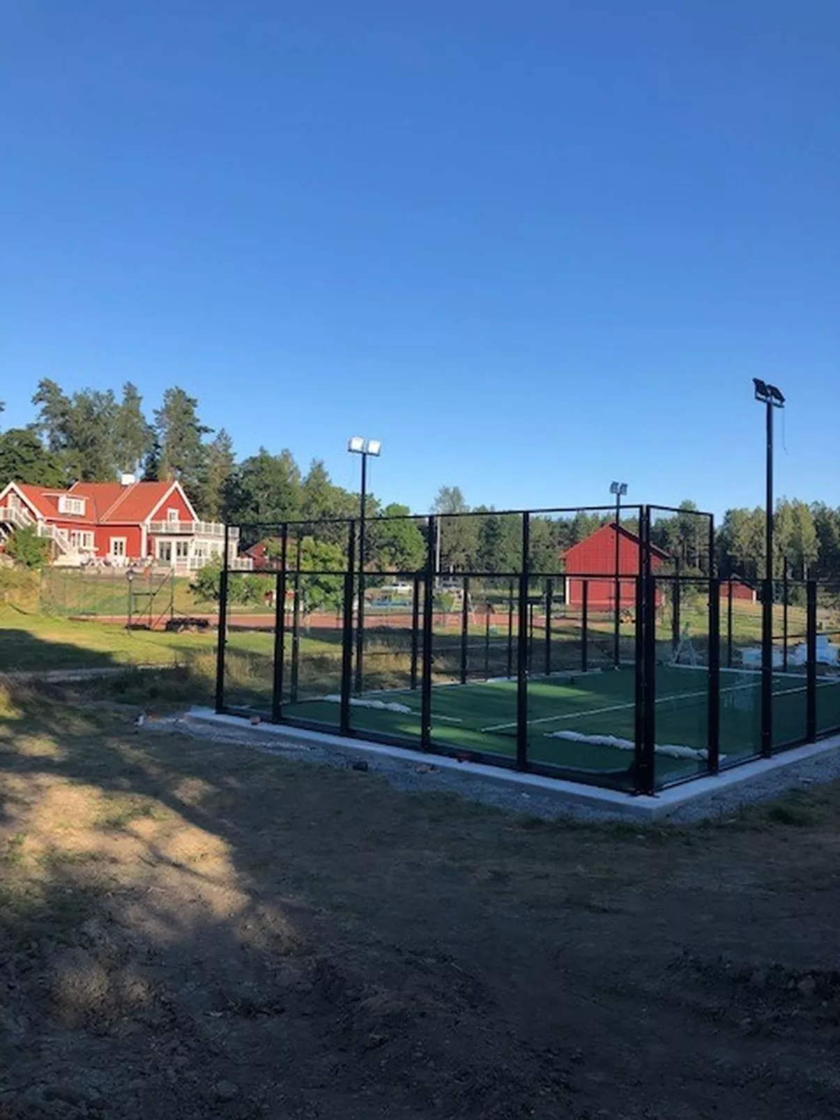 Skarpsätter Sportgård-Outside