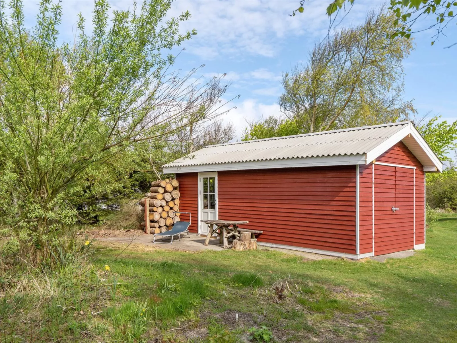 "Ansberga" - 1km from the sea-Outside