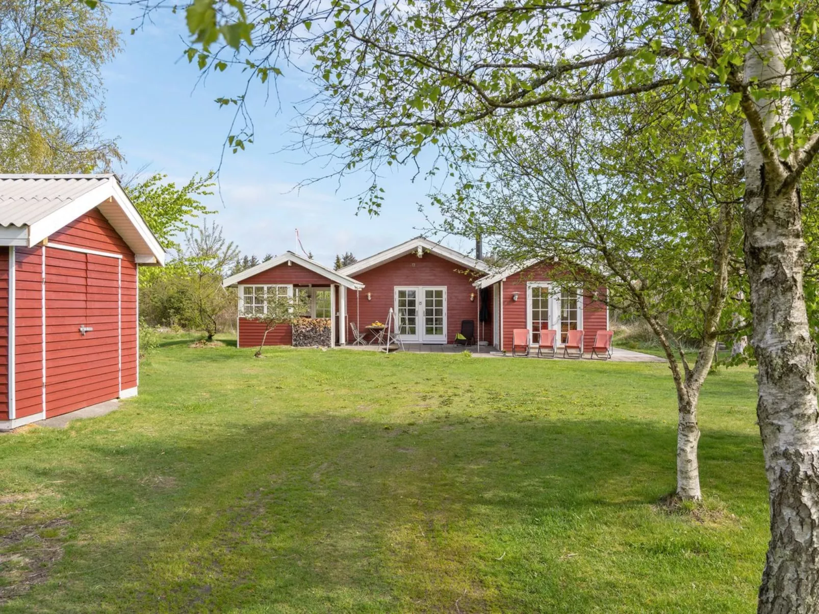 "Ansberga" - 1km from the sea-Outside