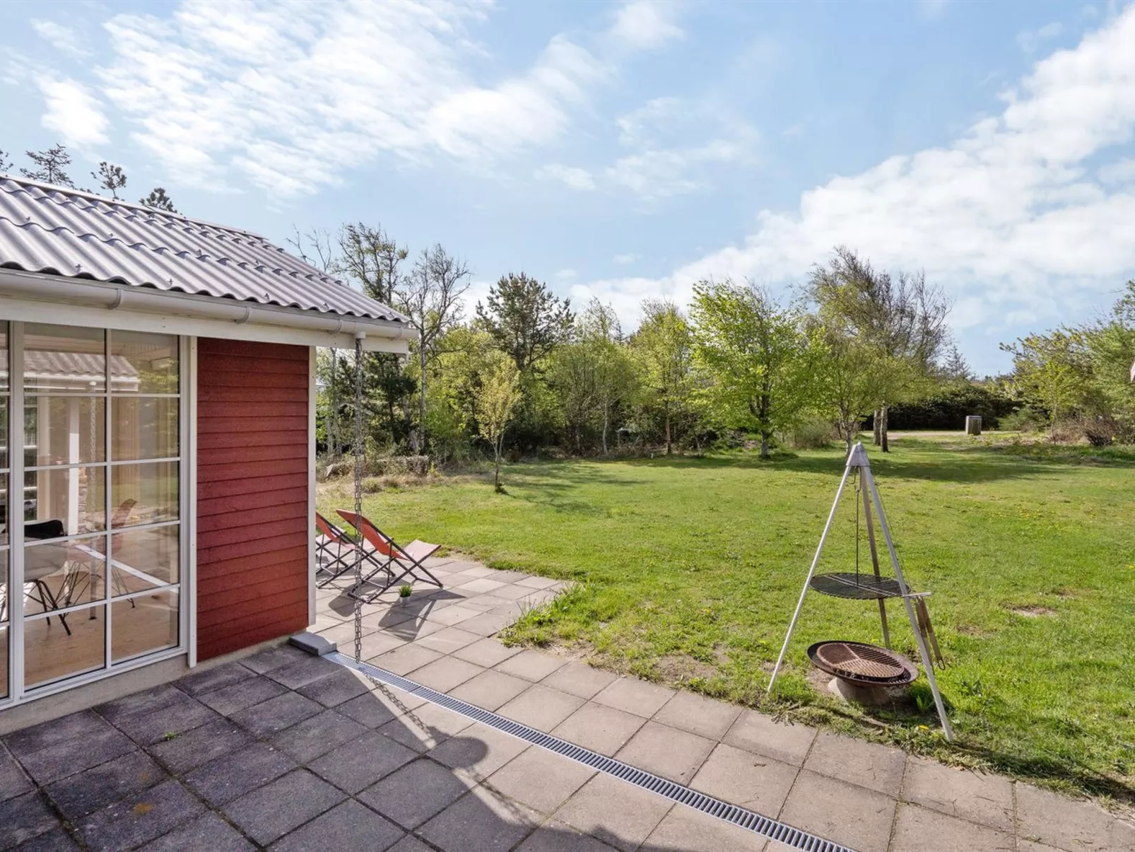 "Ansberga" - 1km from the sea-Outside