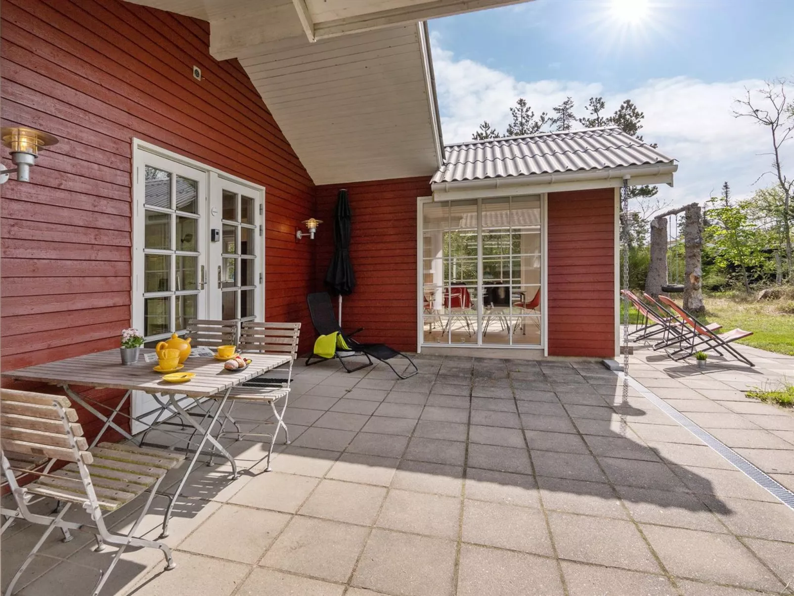 "Ansberga" - 1km from the sea-Outside