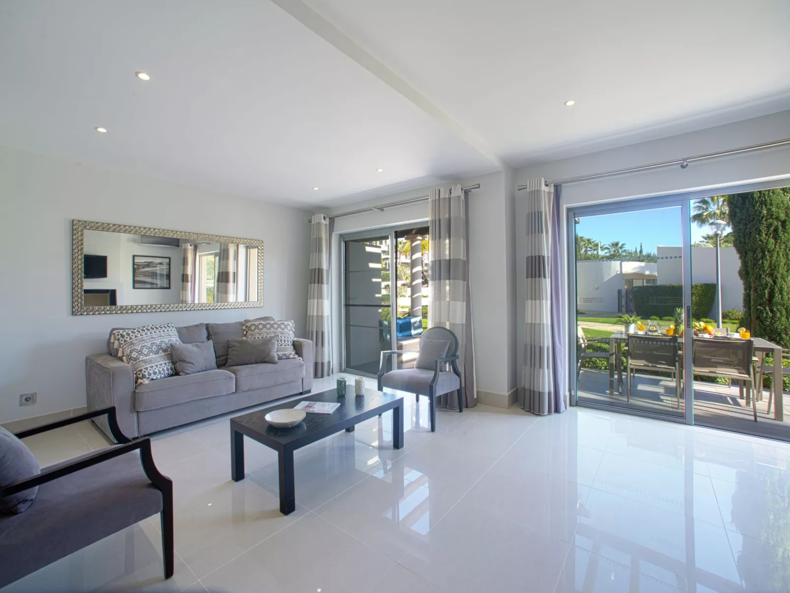 Pine Hills Pérola-Inside
