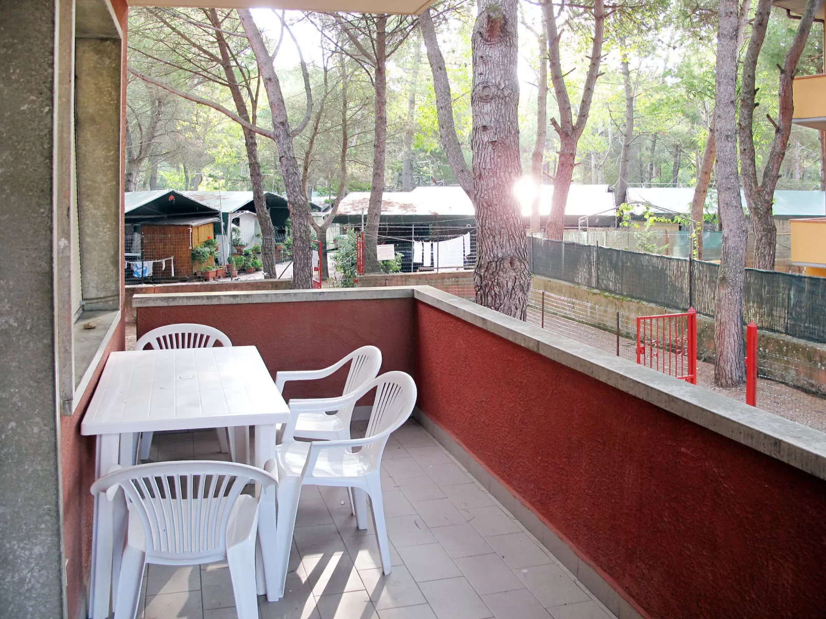 Campeggio del Forte-Outside