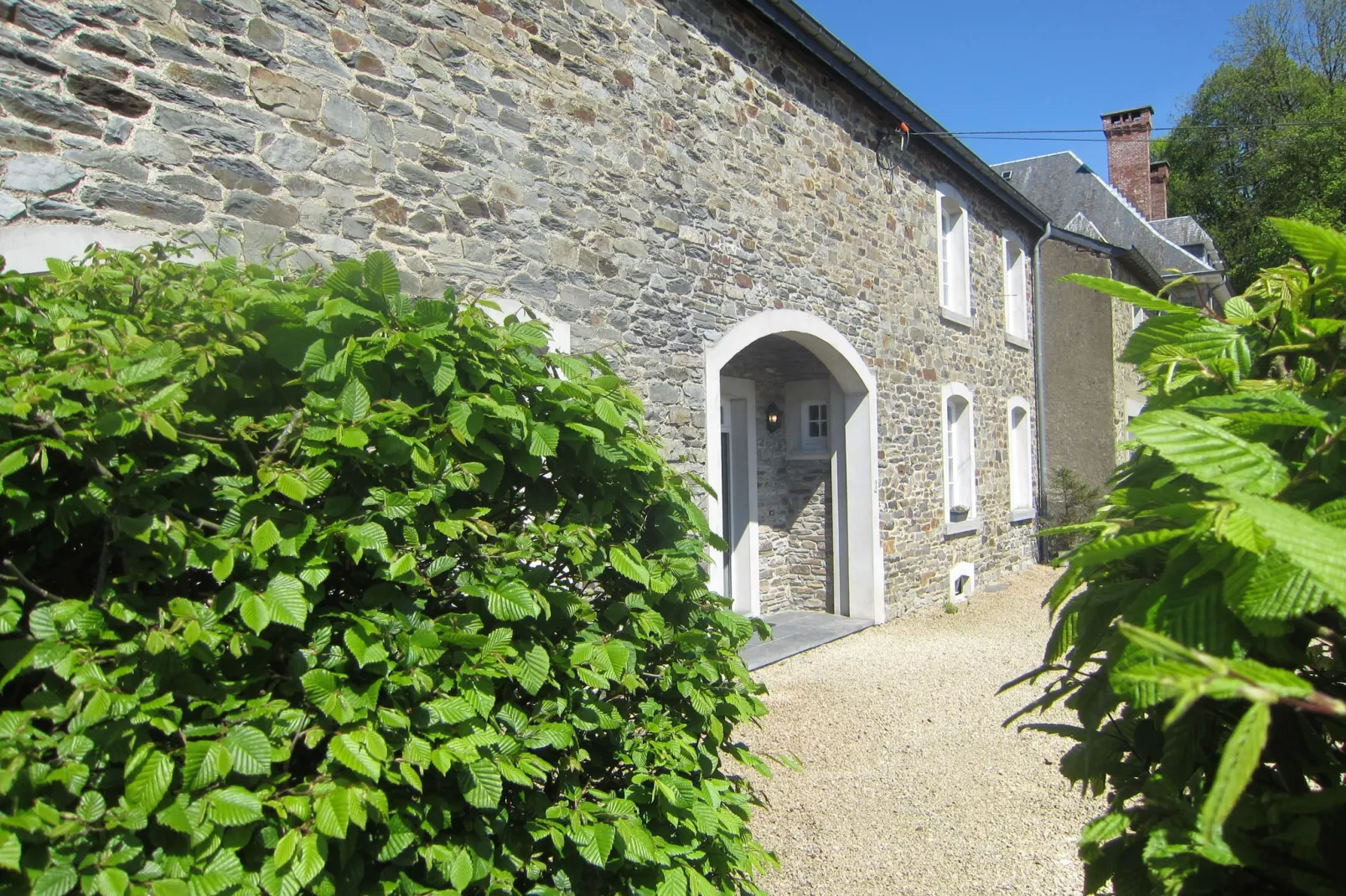 Offagne-Exterior summer